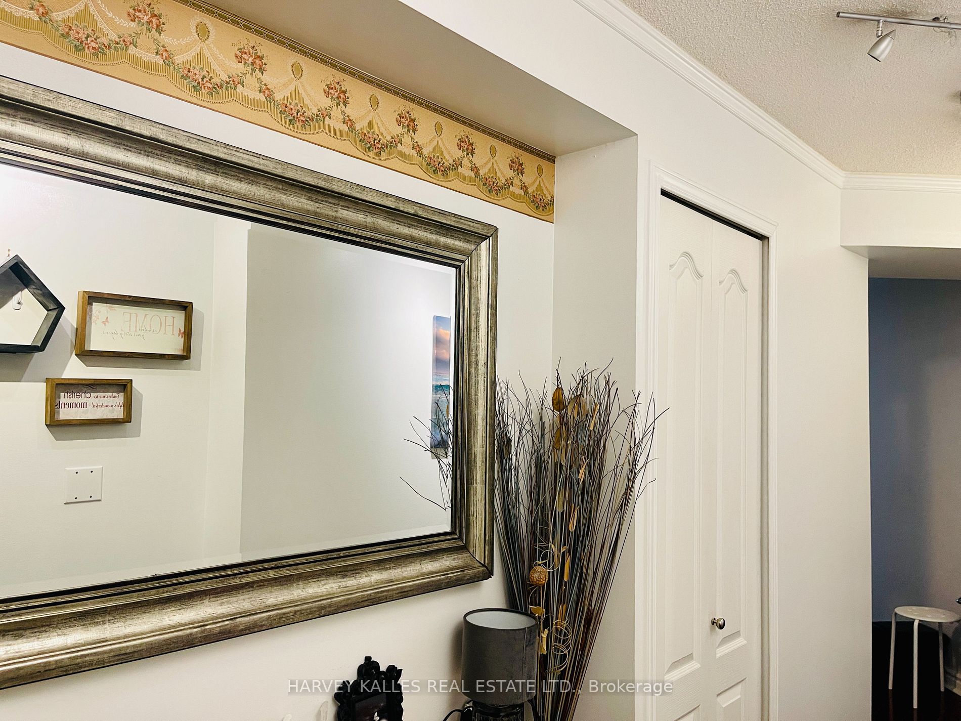 3 Rean Dr, #1710