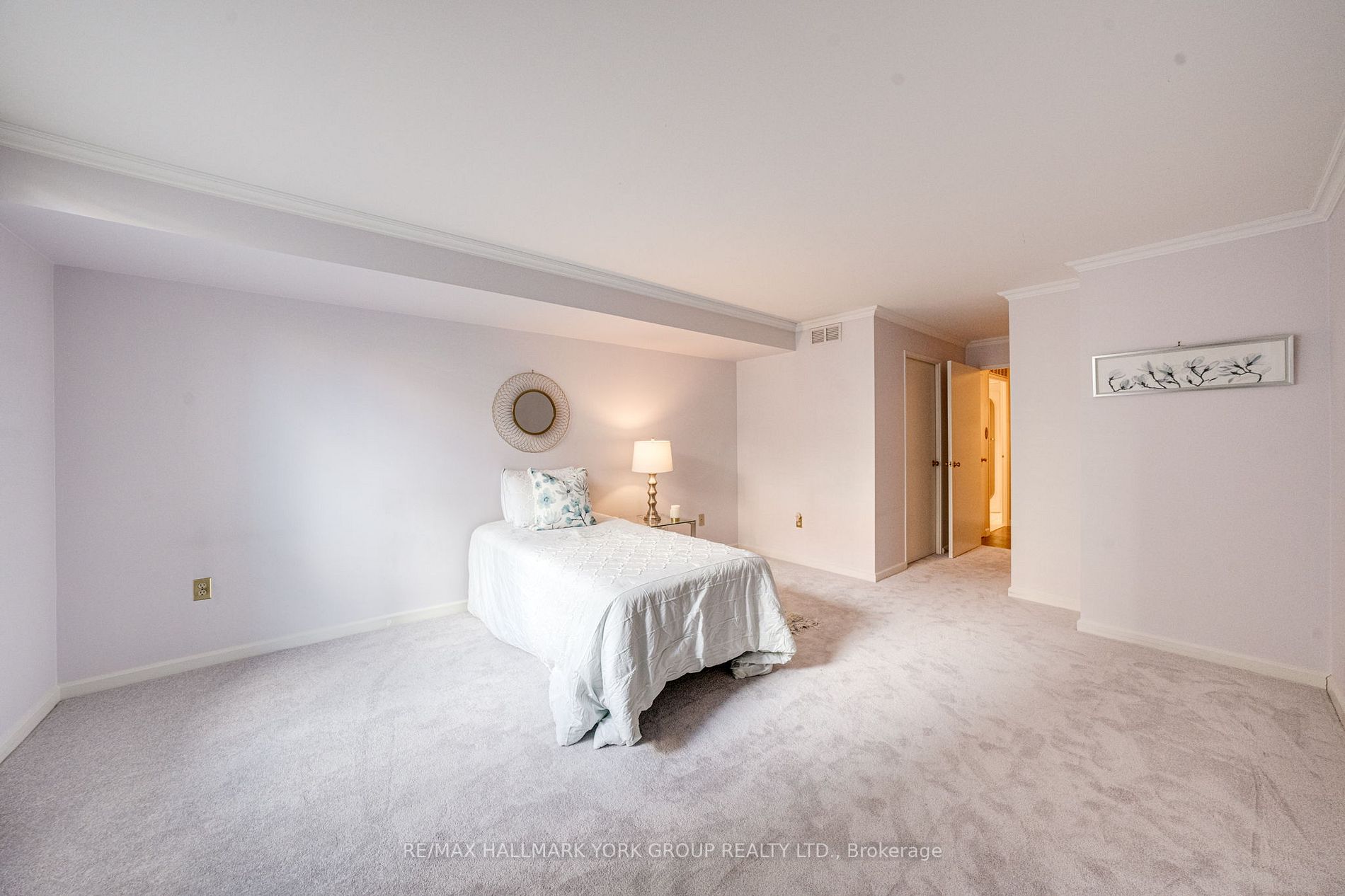 80 Front St E, #310