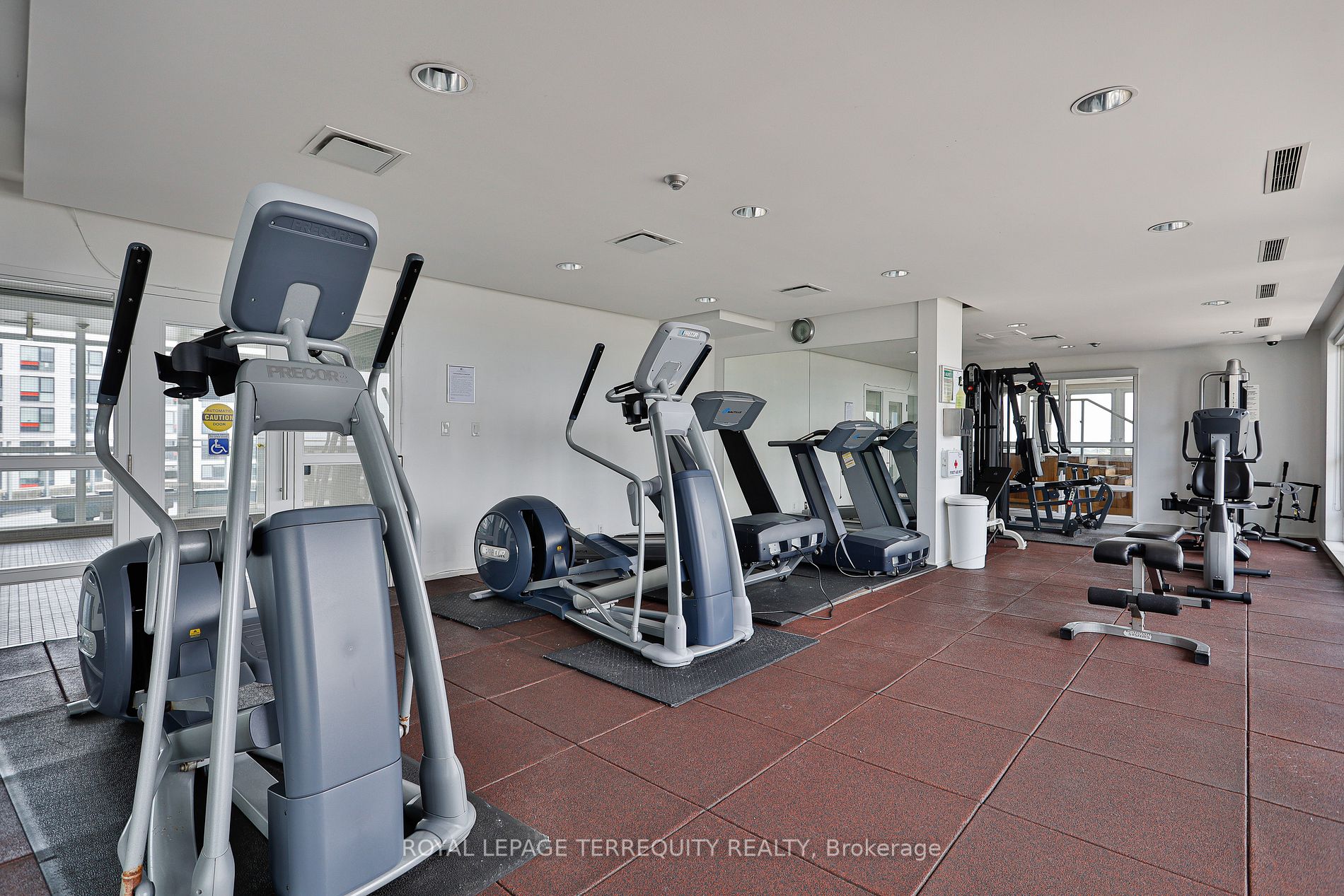 410 Queens Quay W, #216