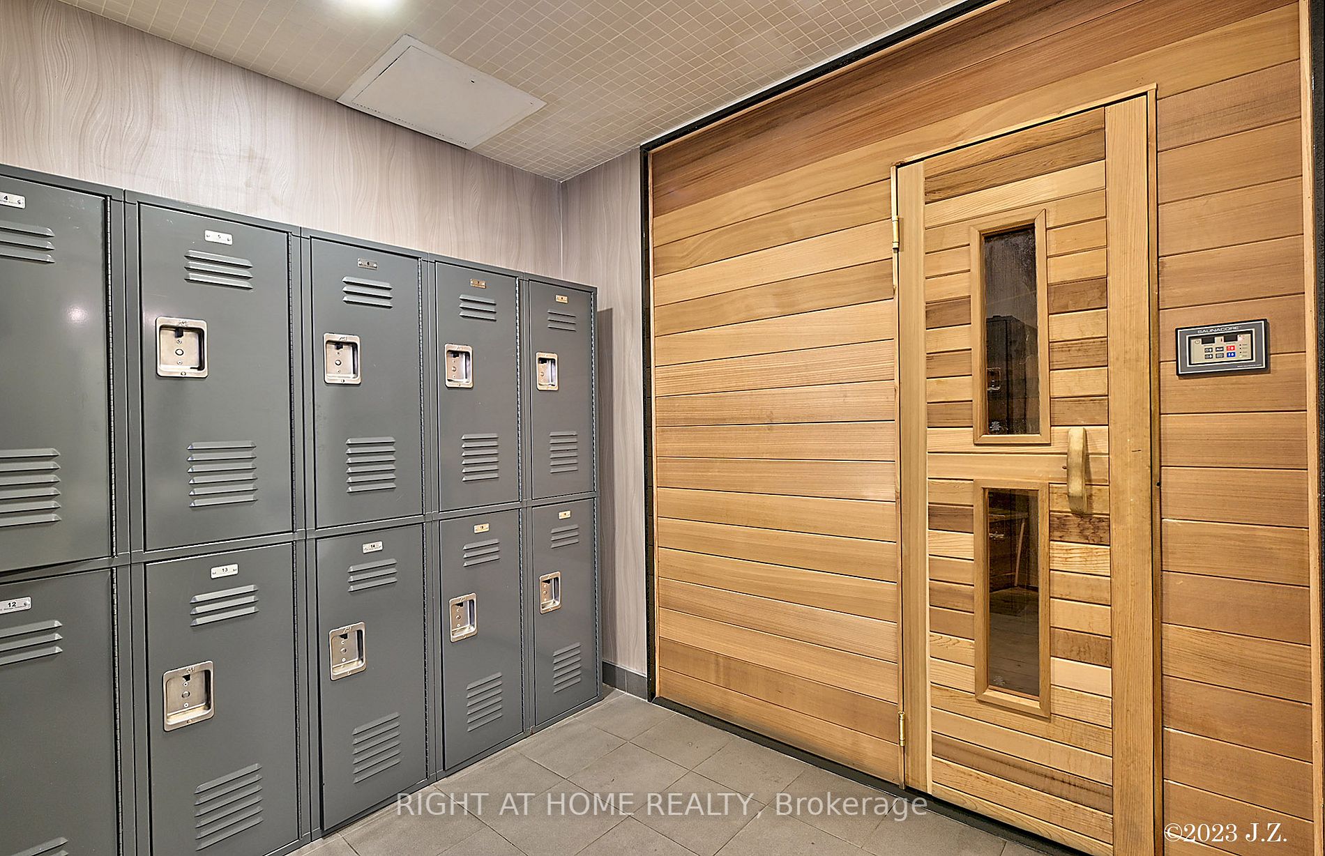 20 Bruyeres Mews, #1707