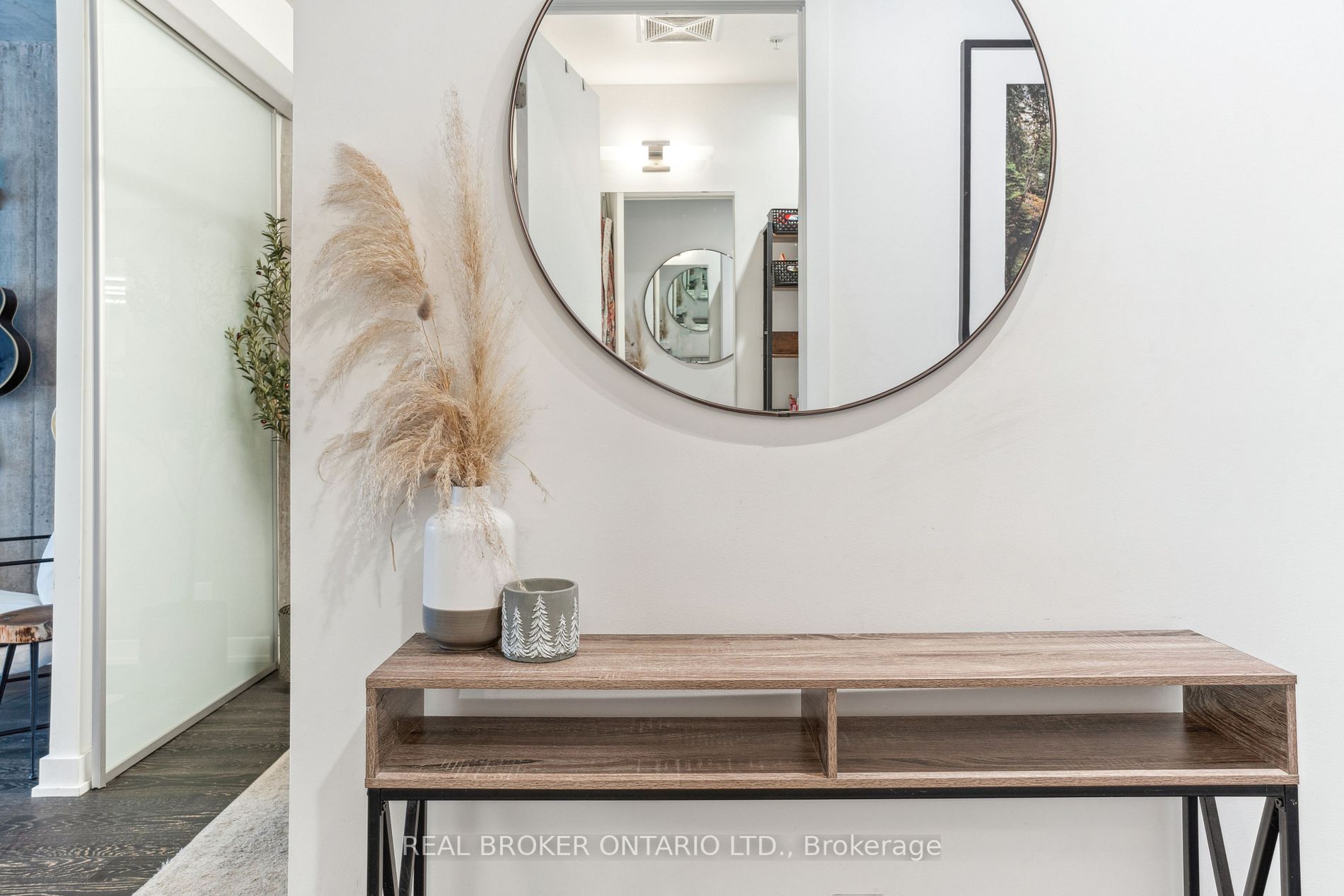 39 Brant St, #305