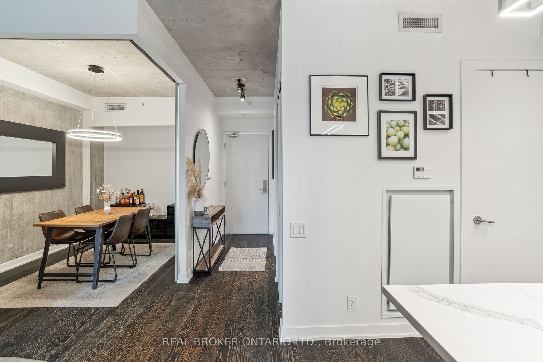 39 Brant St, #305