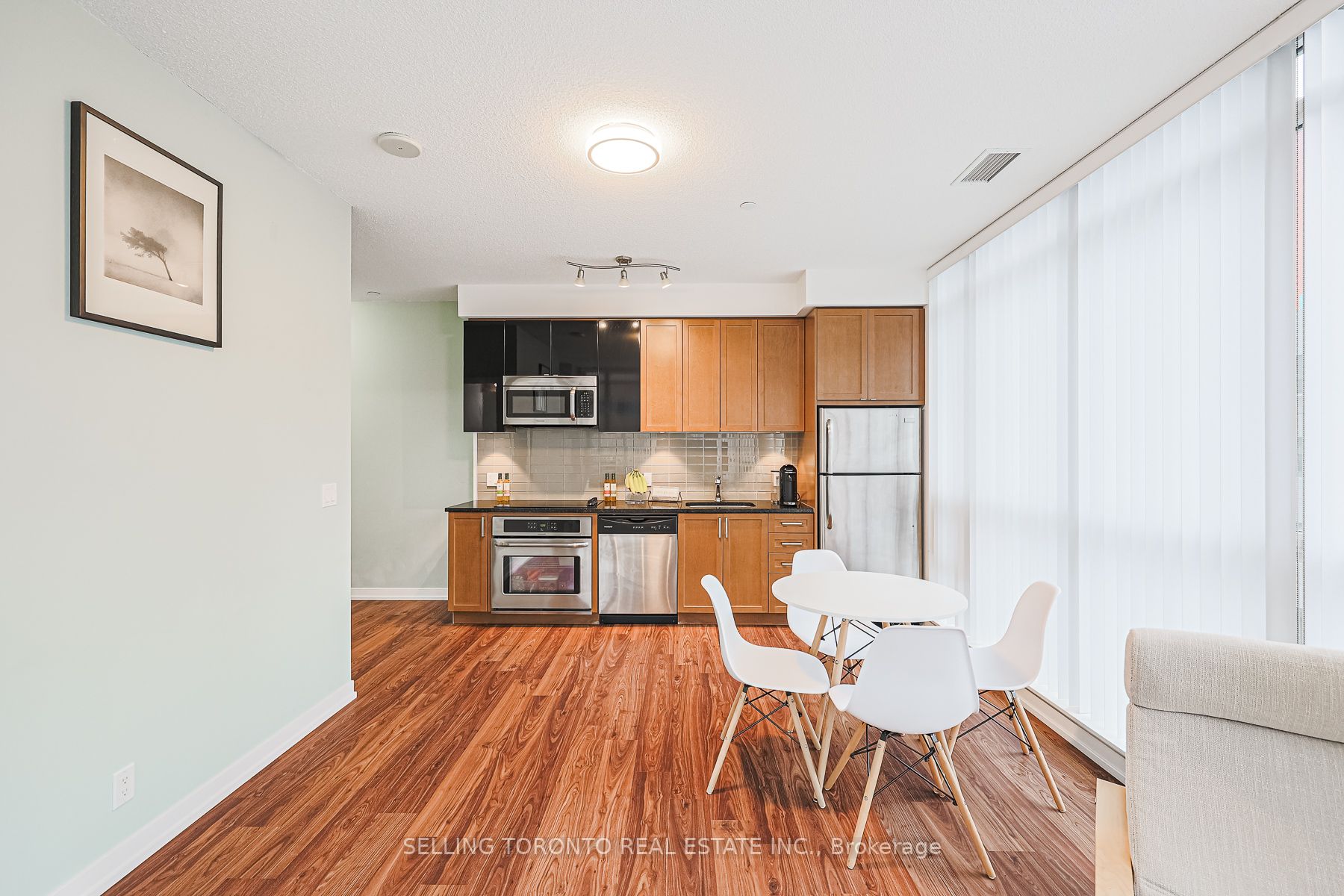 89 Dunfield Ave, #603