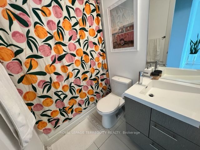 199 Richmond St, #2202