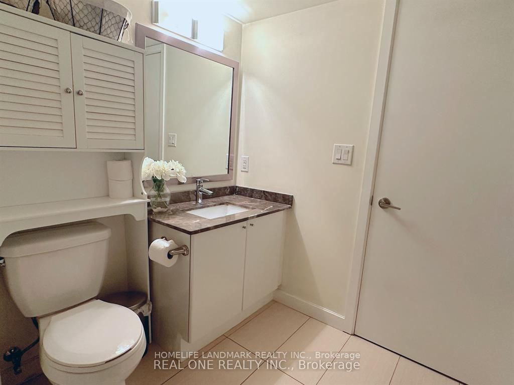 33 Bay St, #1607
