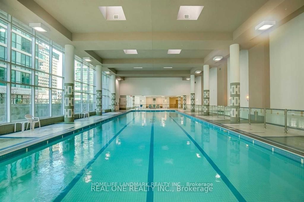 33 Bay St, #1607