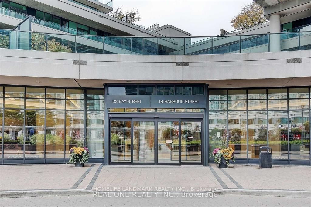 33 Bay St, #1607