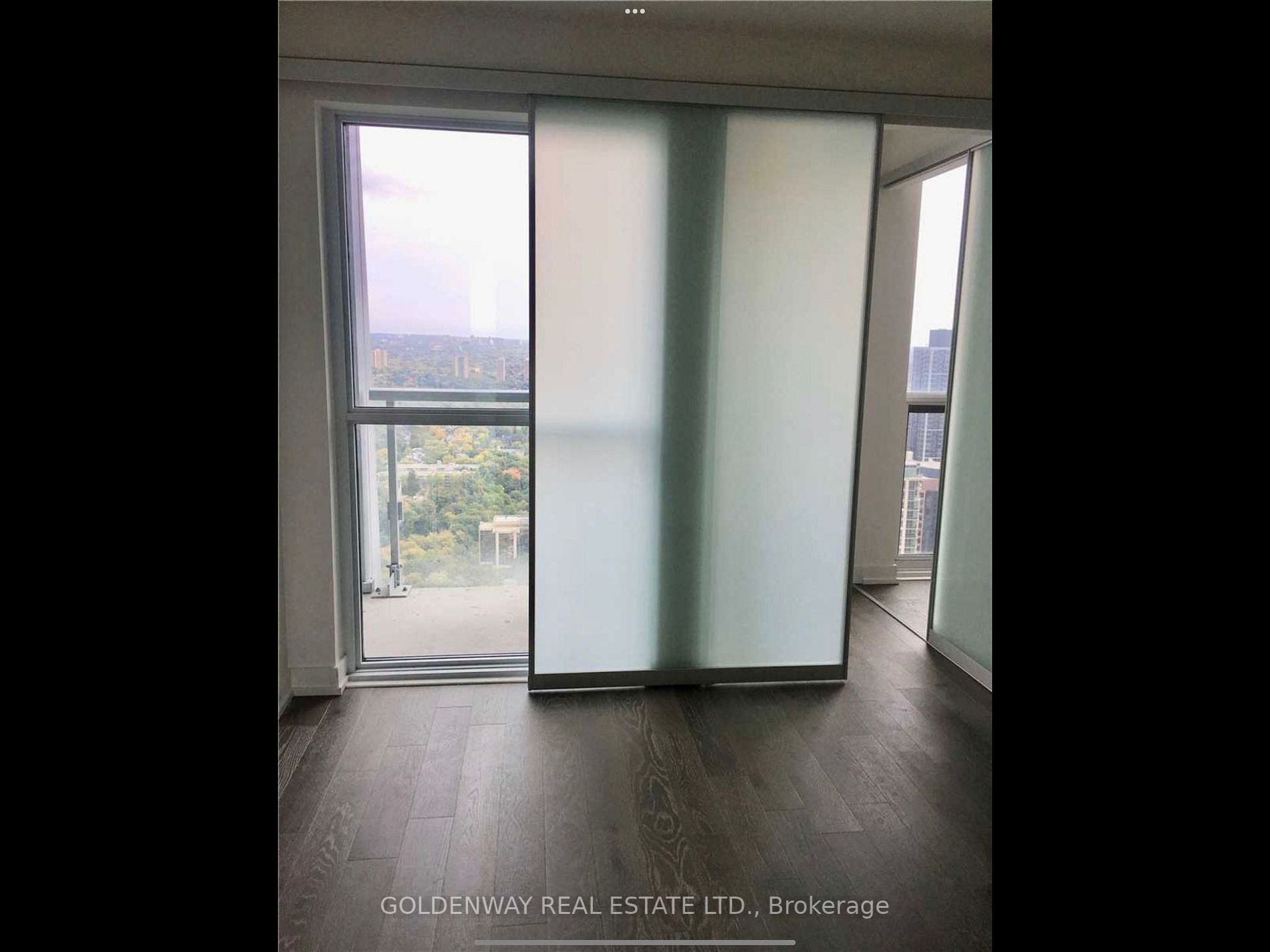 1 Yorkville Ave, #4110