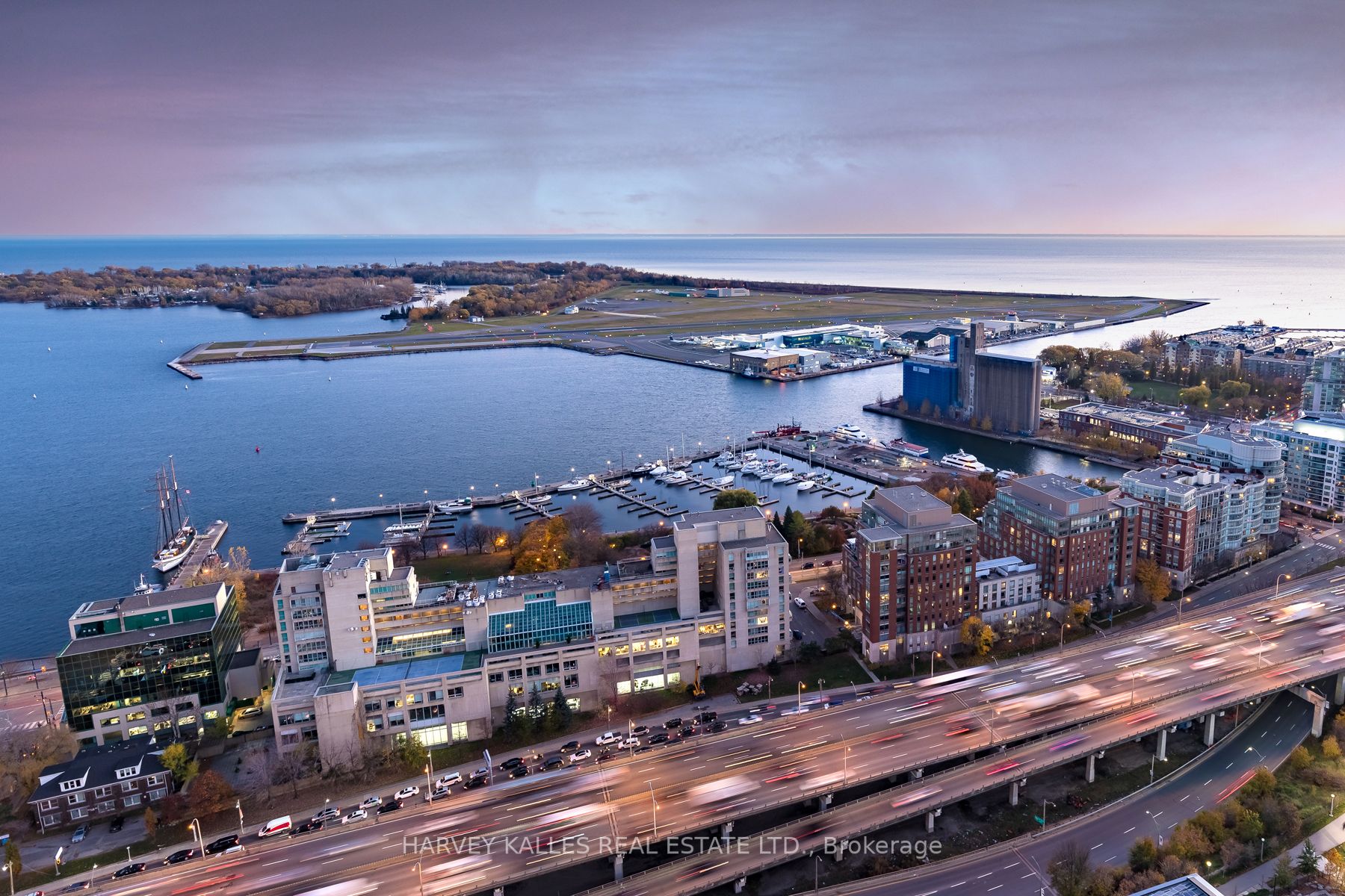 15 Fort York Blvd, #Ph05