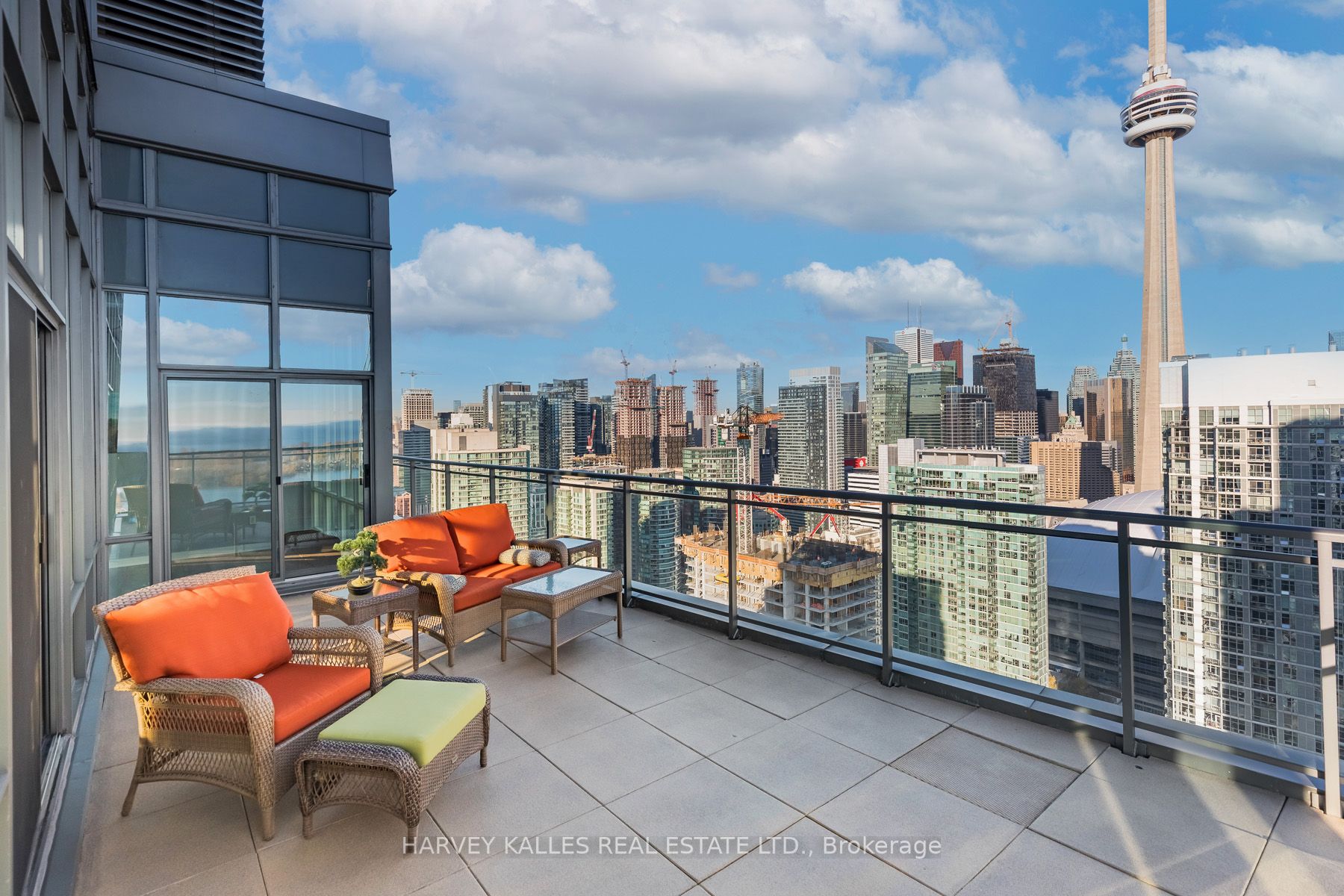 15 Fort York Blvd, #Ph05