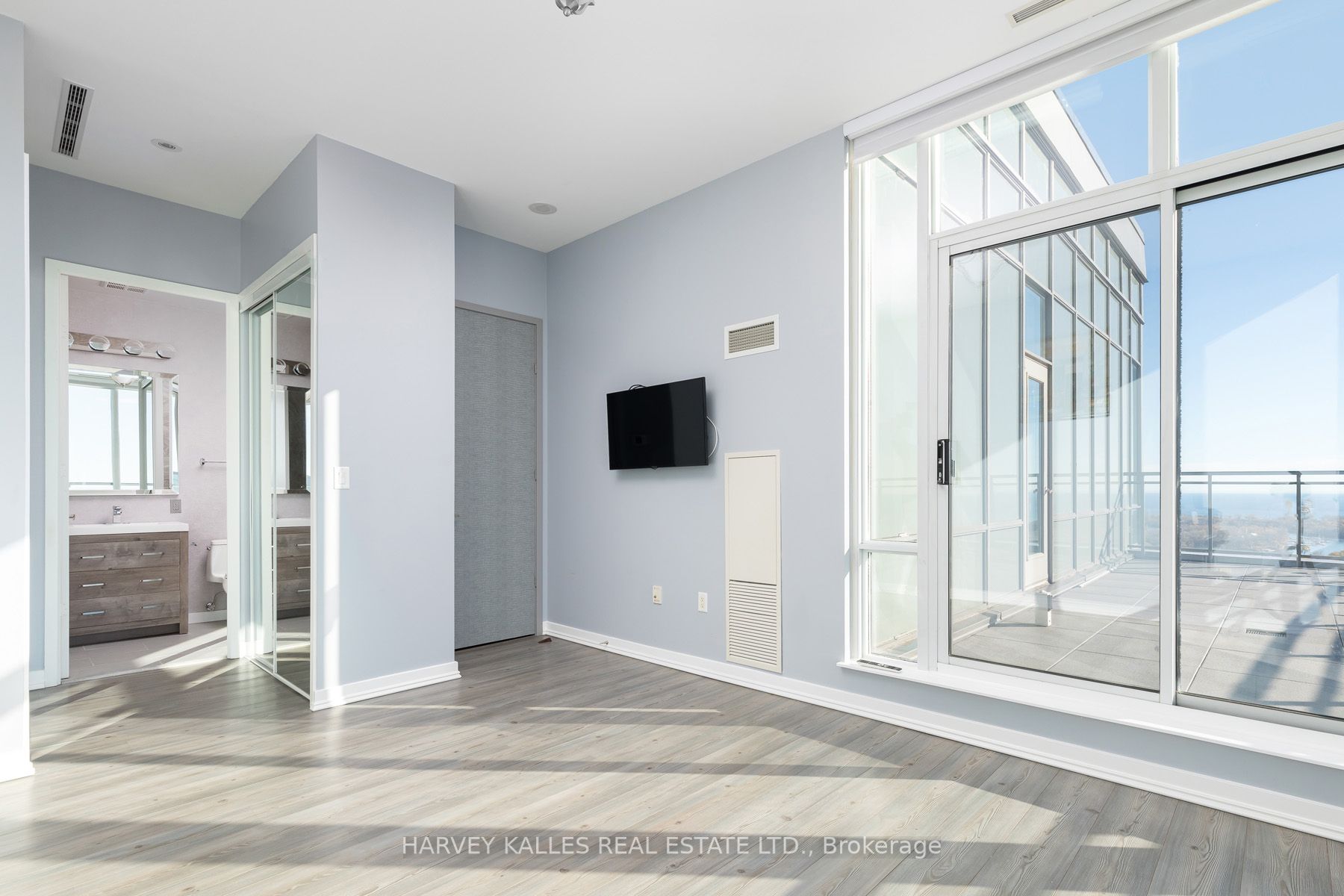 15 Fort York Blvd, #Ph05