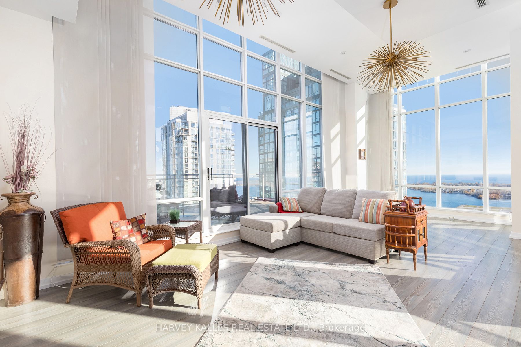 15 Fort York Blvd, #Ph05