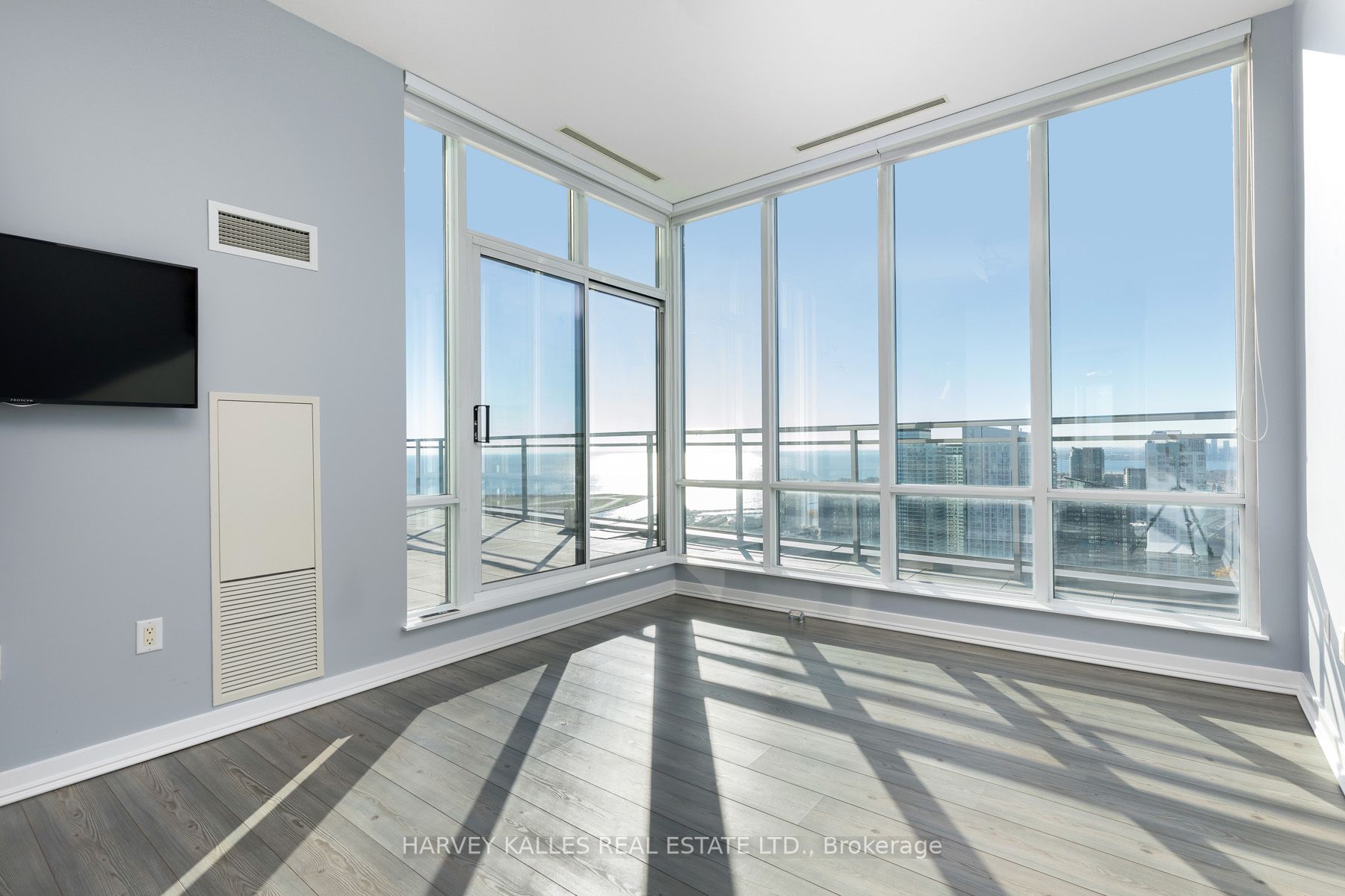 15 Fort York Blvd, #Ph05