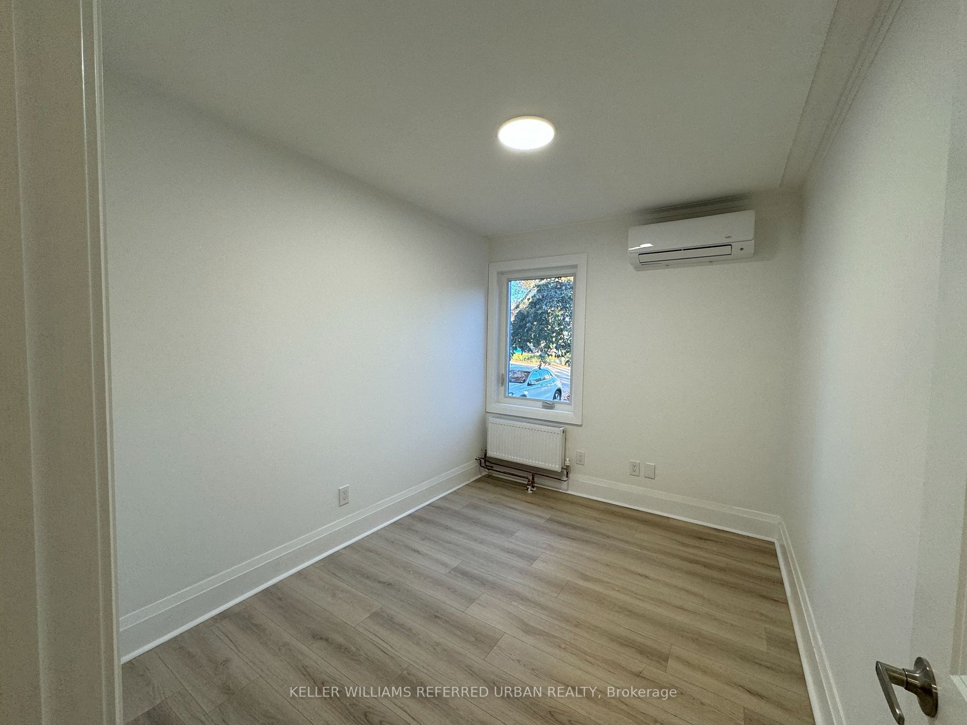 823 Millwood Rd, #4