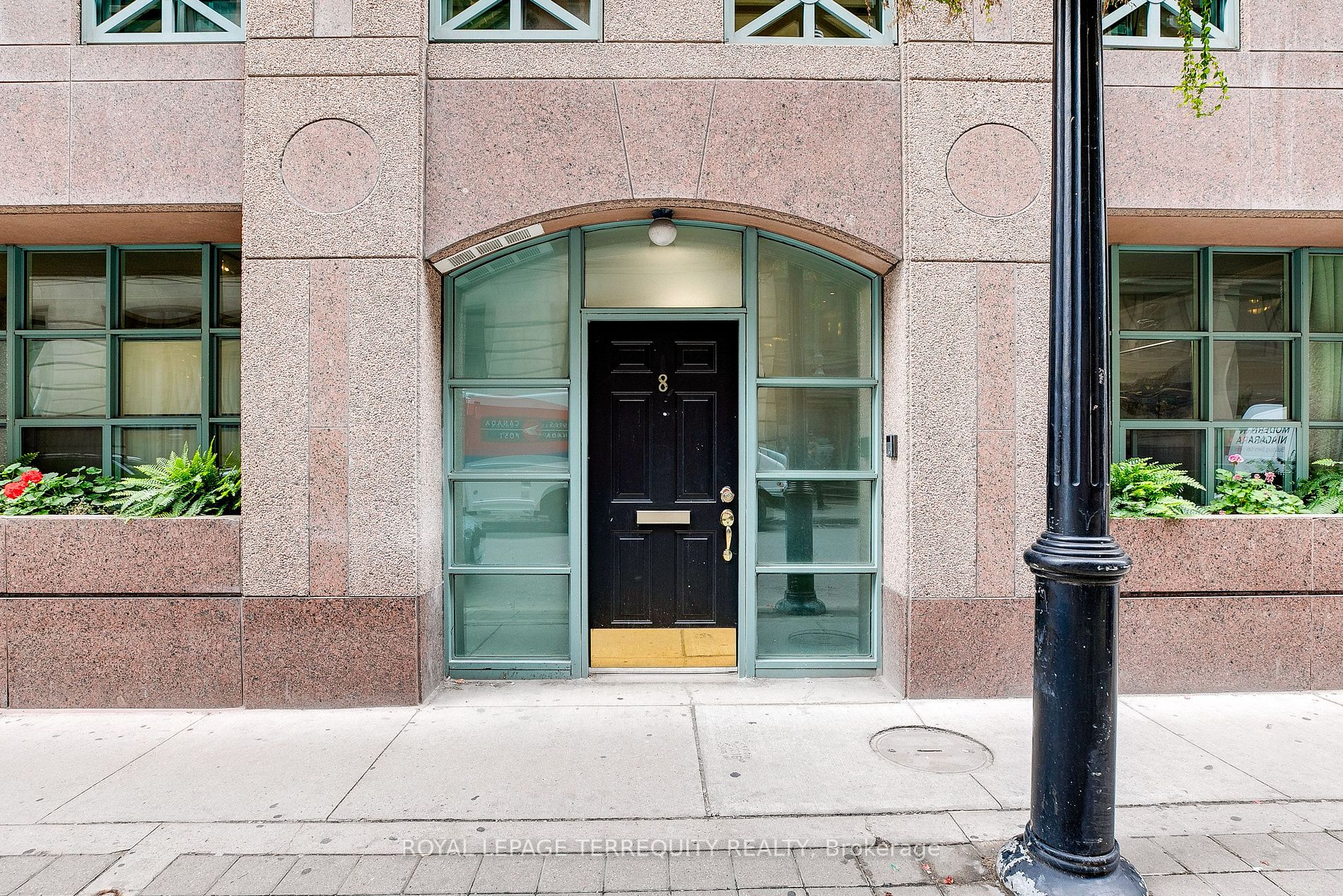 7 King St E, #Th8