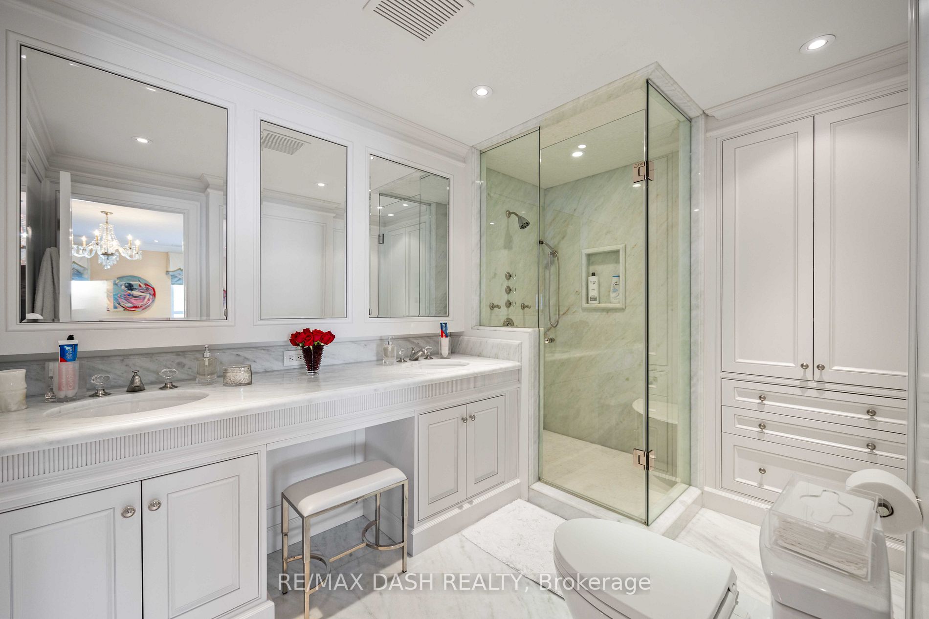 1 Glen Park Ave, #401/402