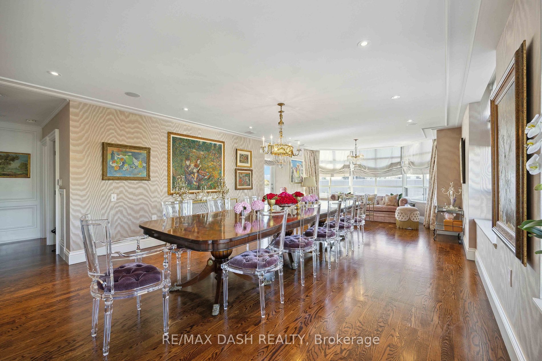 1 Glen Park Ave, #401/402