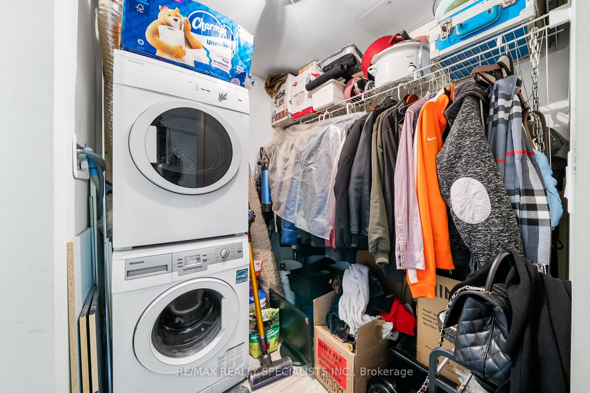 565 Wilson Ave, #W1203