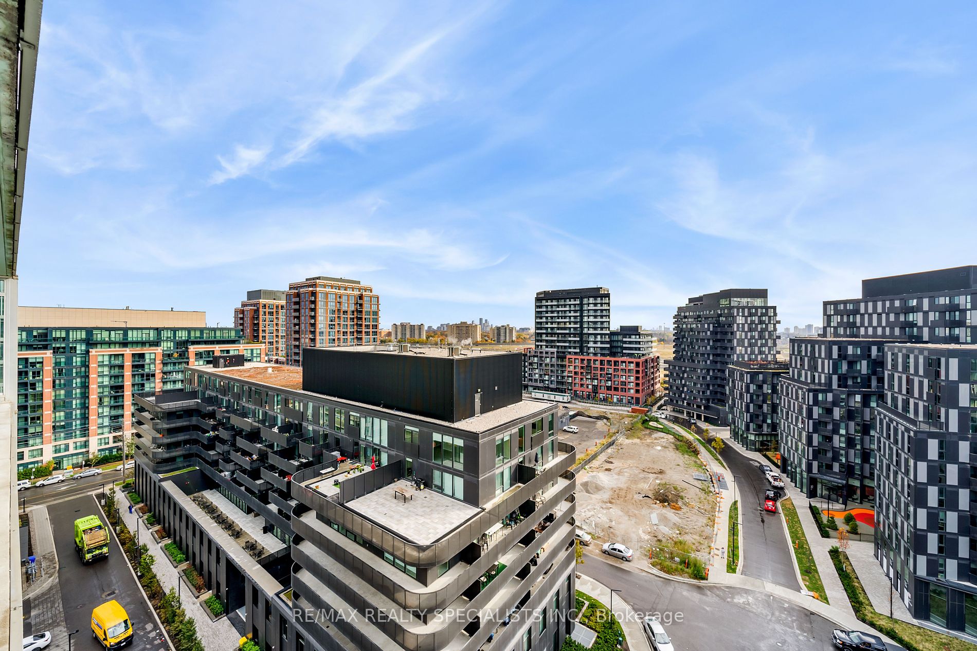 565 Wilson Ave, #W1203