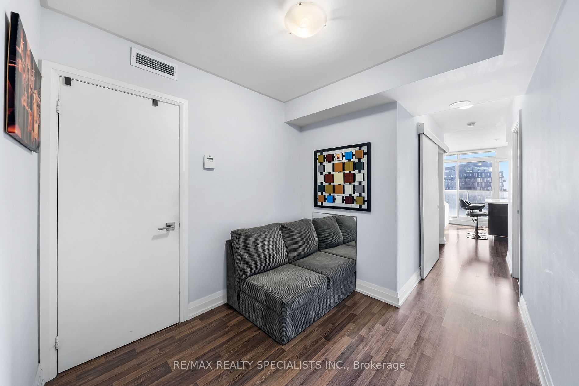 565 Wilson Ave, #W1203