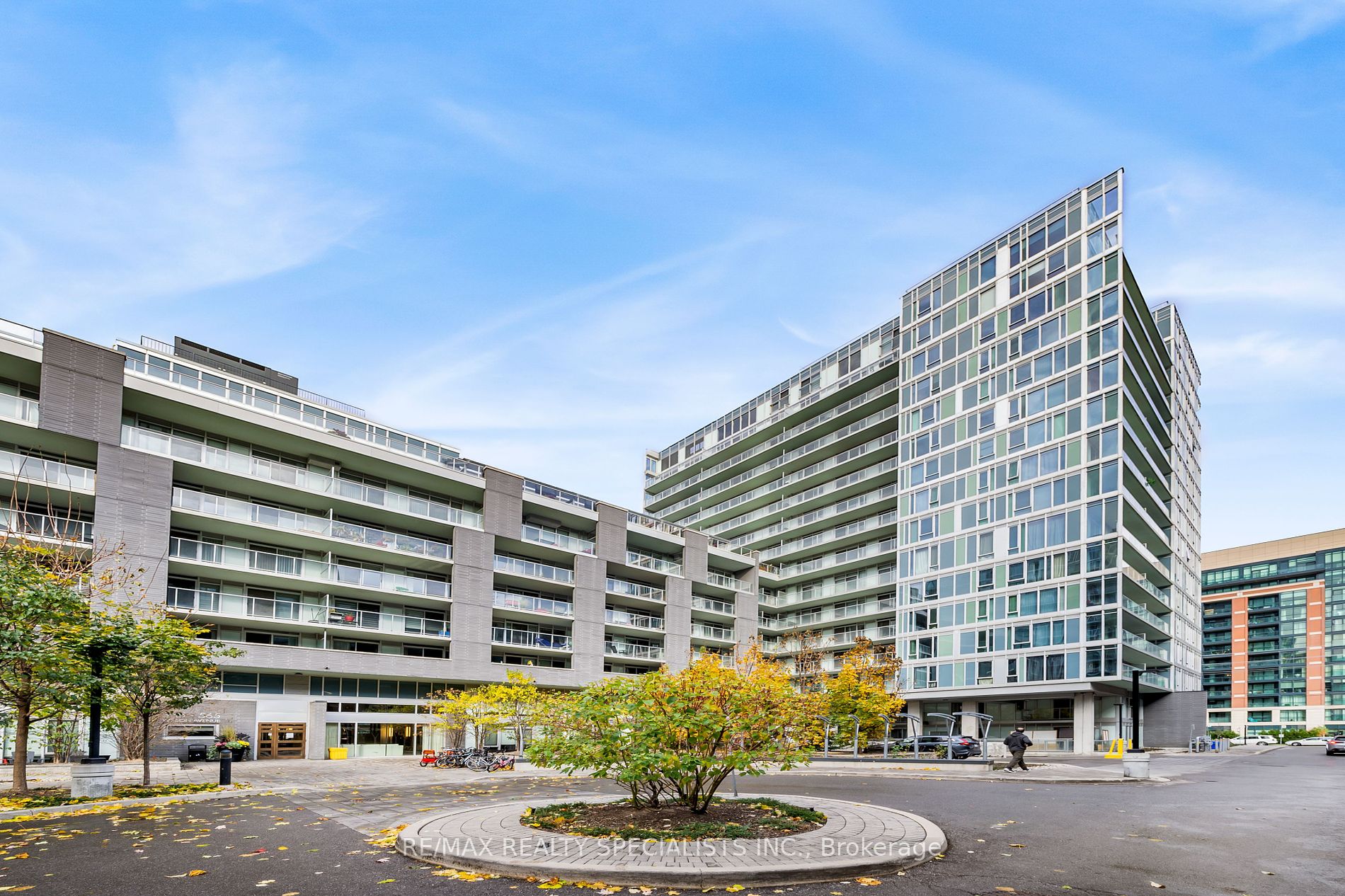 565 Wilson Ave, #W1203
