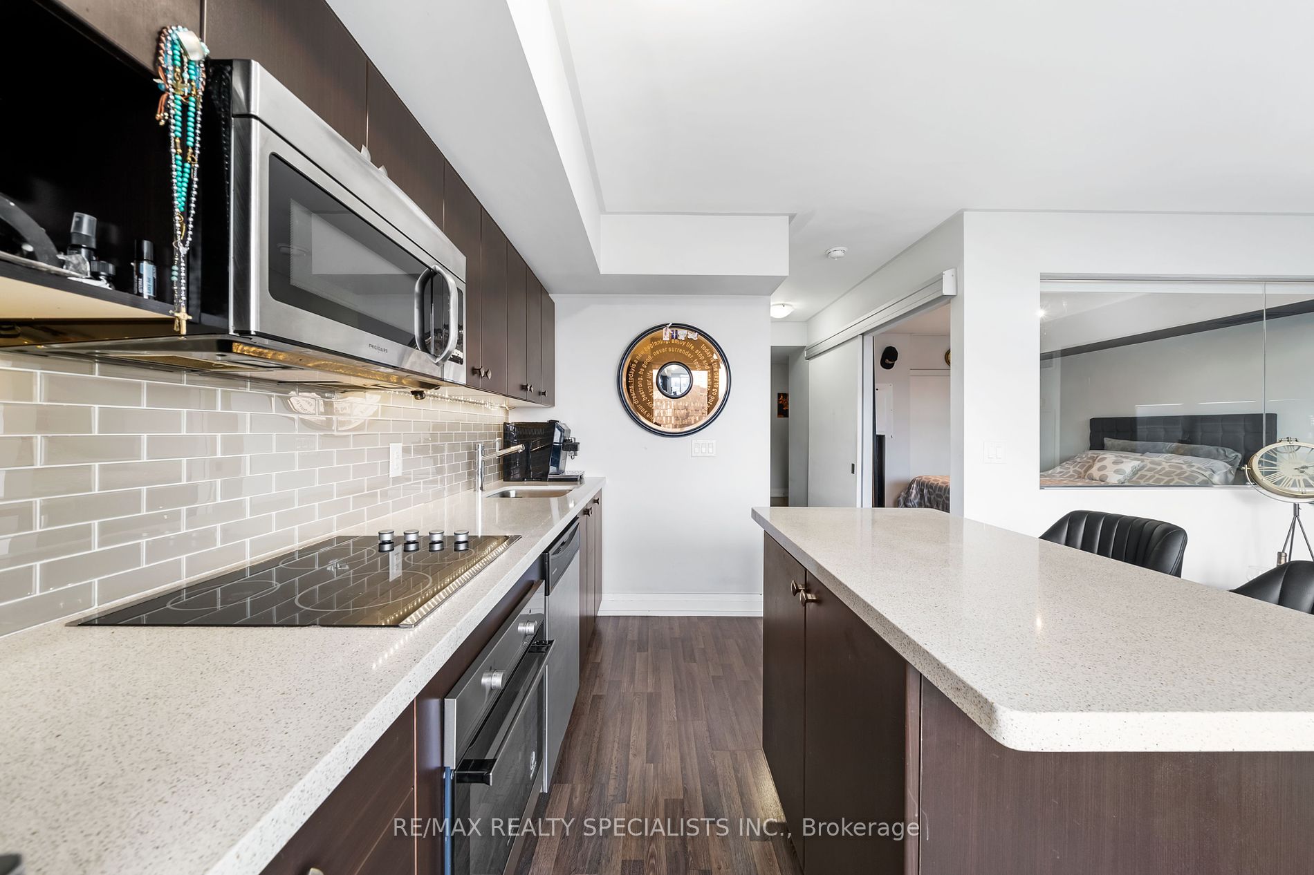 565 Wilson Ave, #W1203