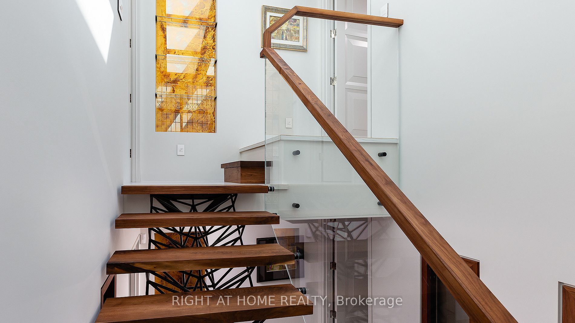 53 Hazelton Avenue