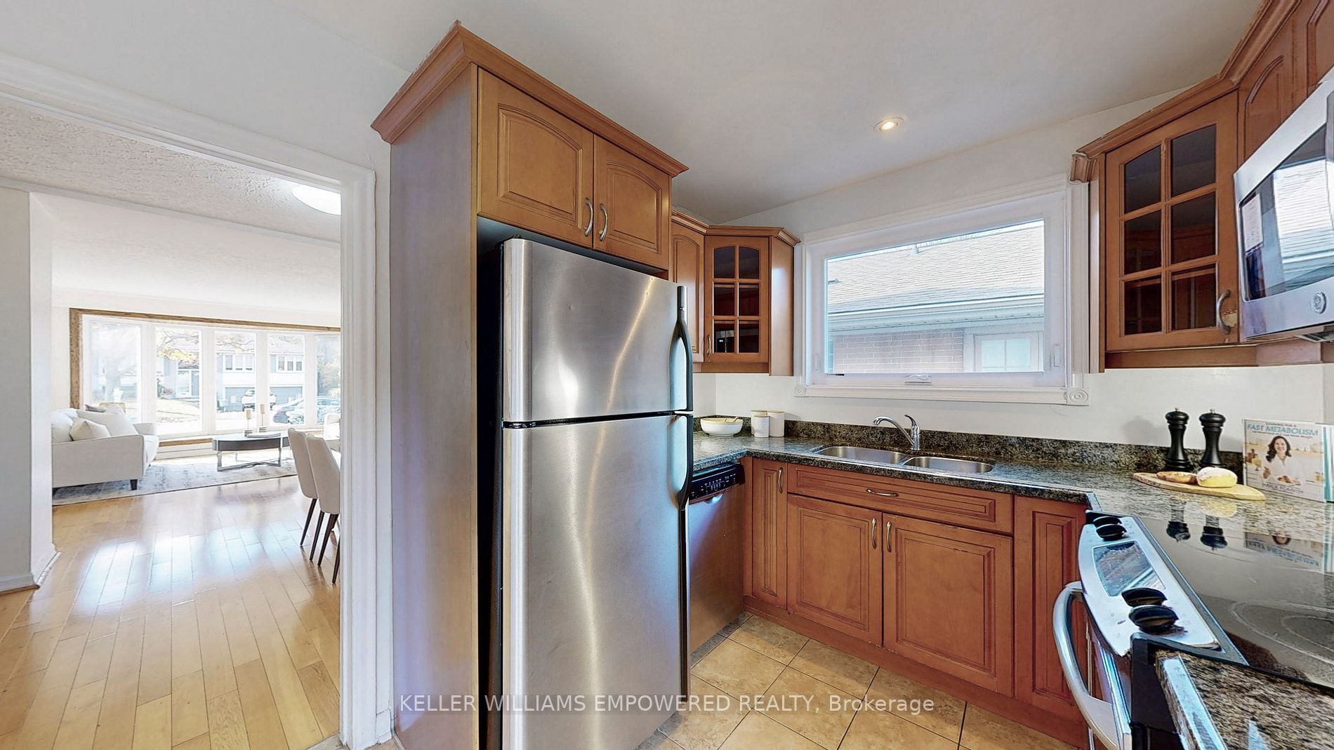 34 Canary Cres E