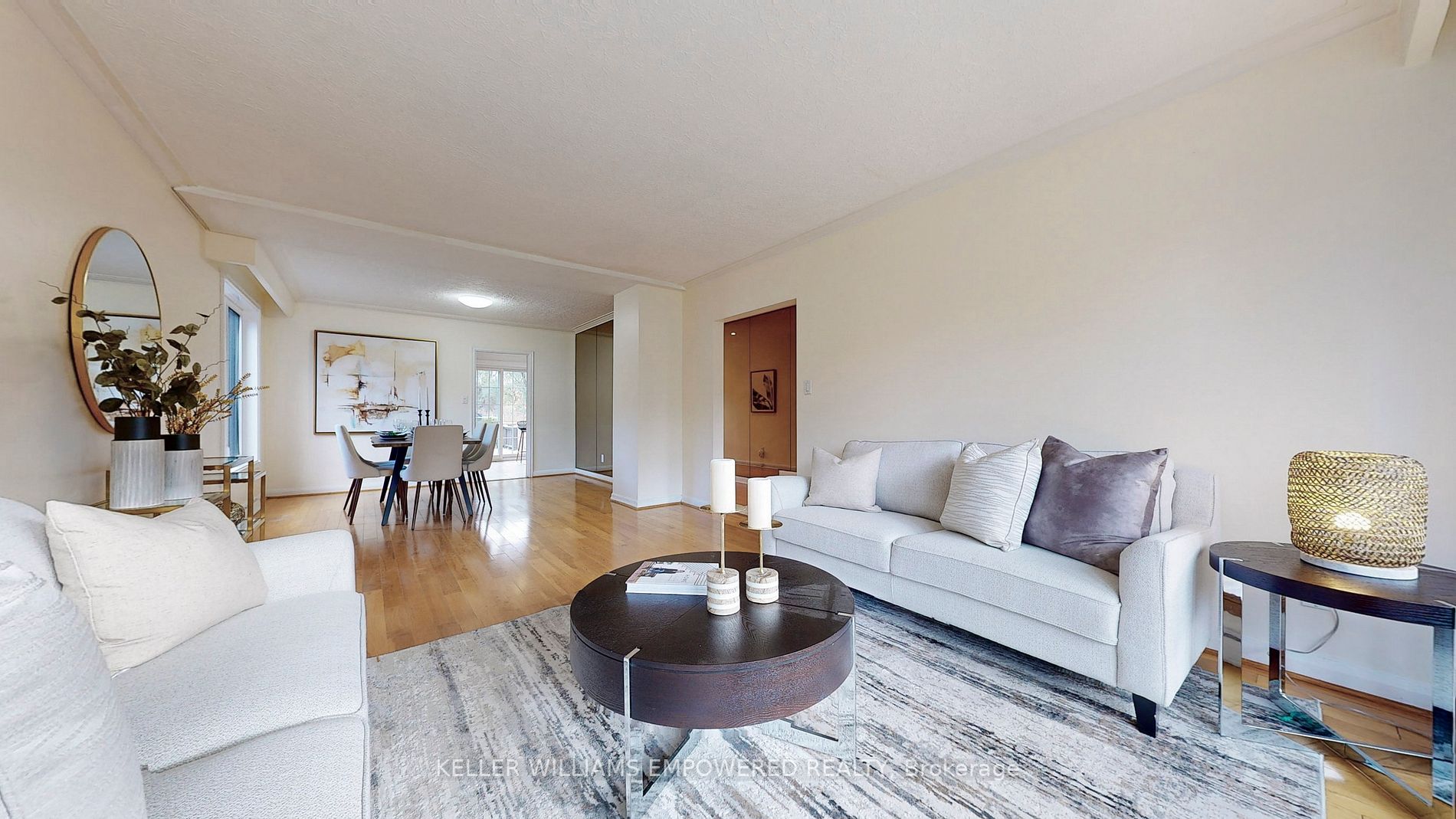 34 Canary Cres E