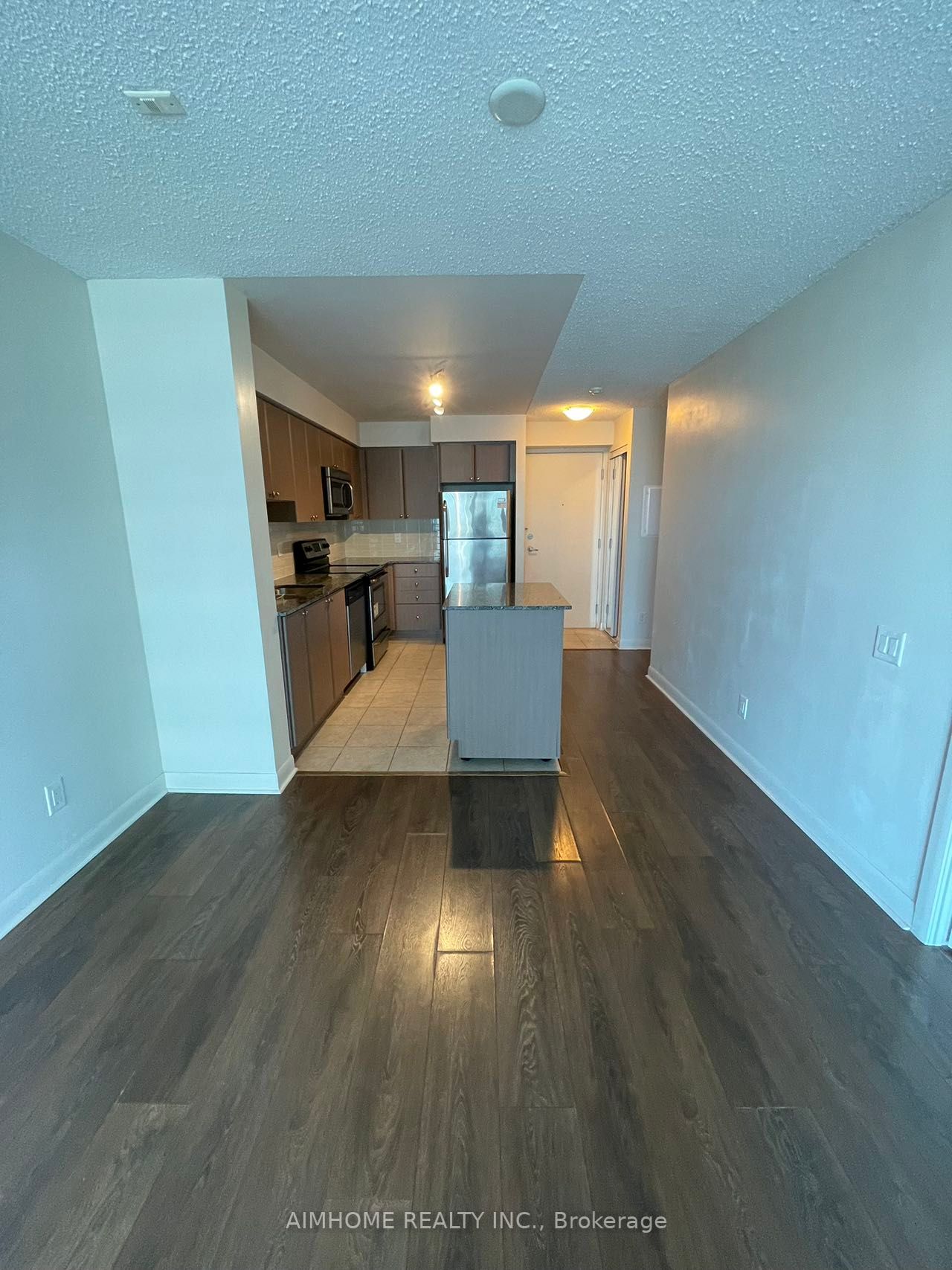 525 Wilson Ave, #927