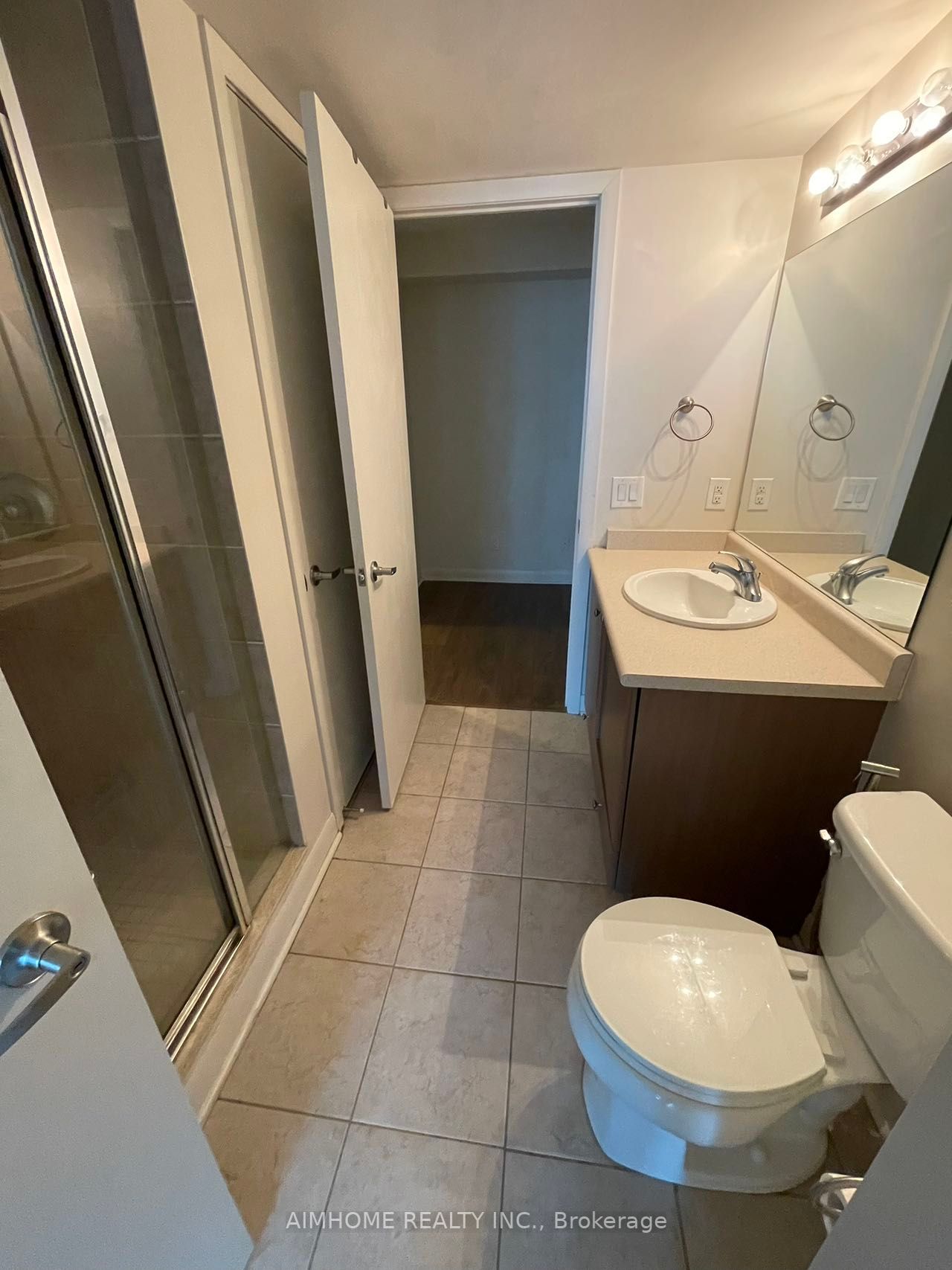 525 Wilson Ave, #927