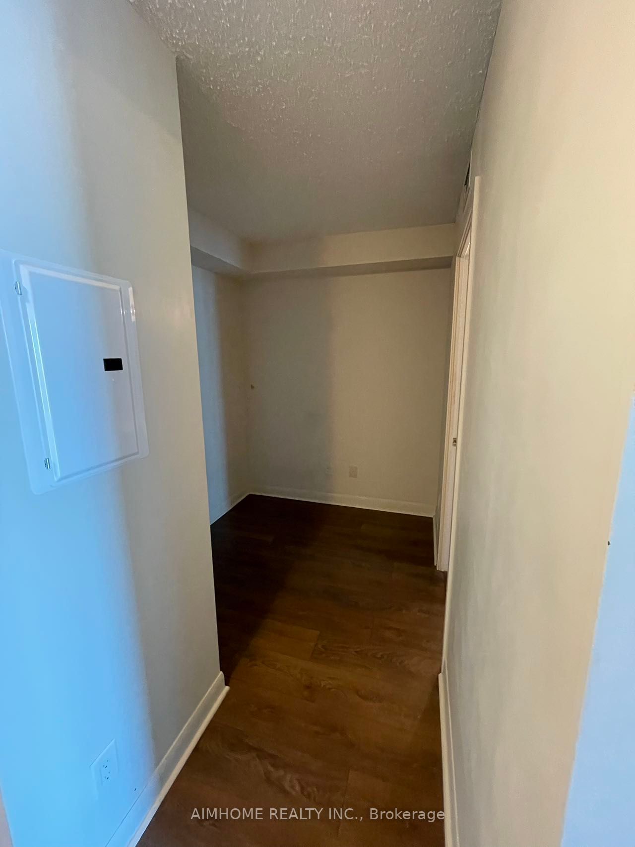 525 Wilson Ave, #927