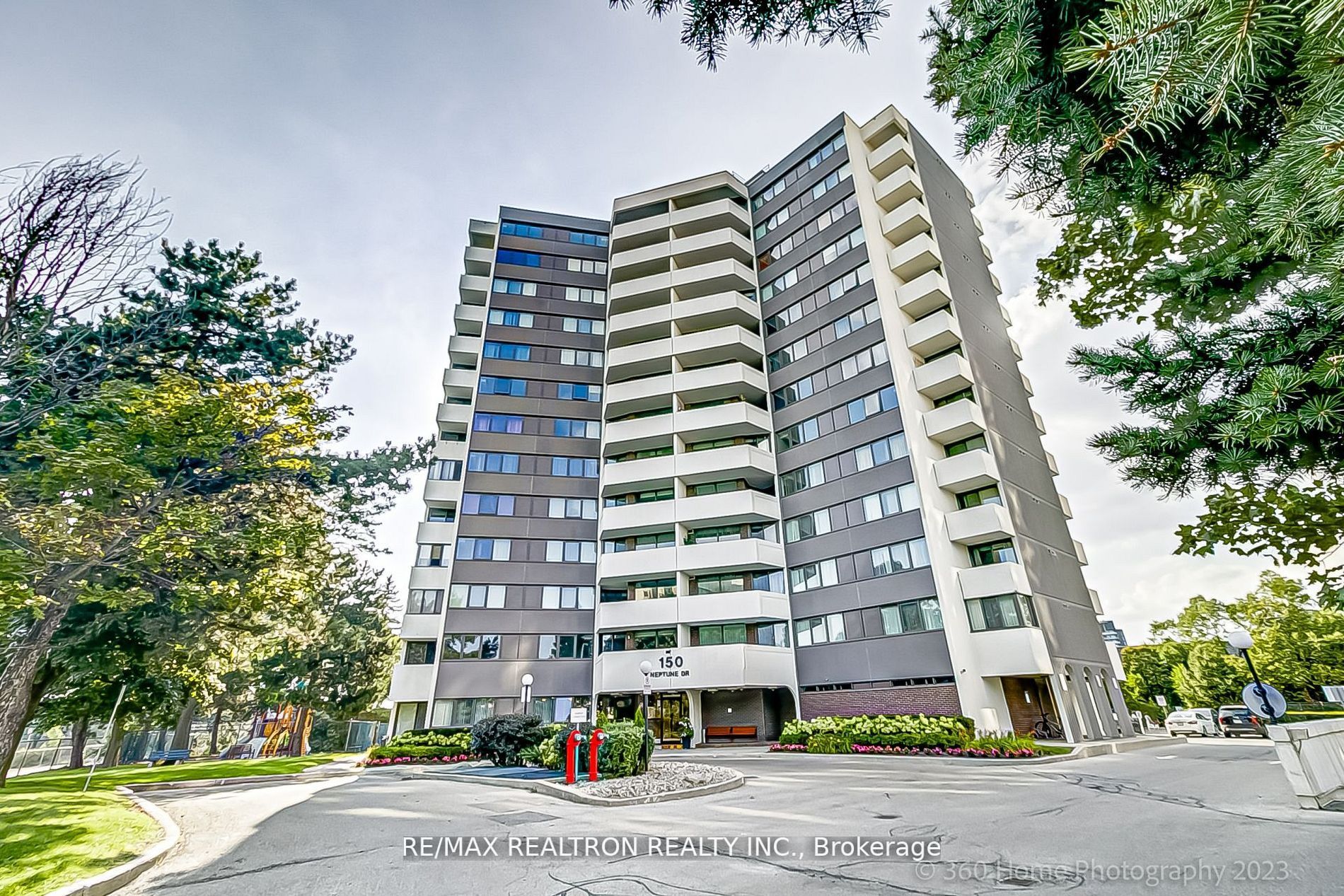 150 Neptune Drive, #703
