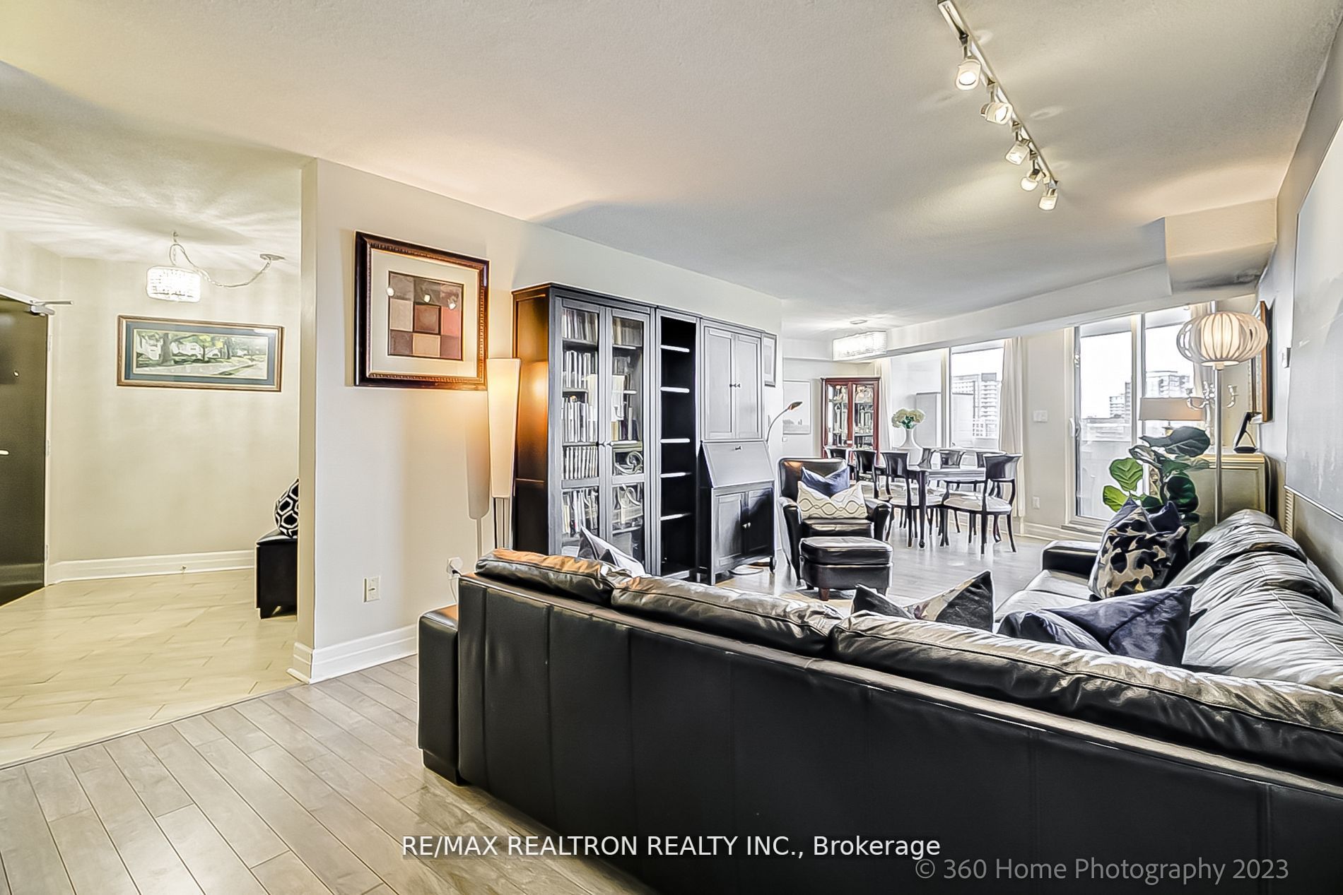 150 Neptune Drive, #703