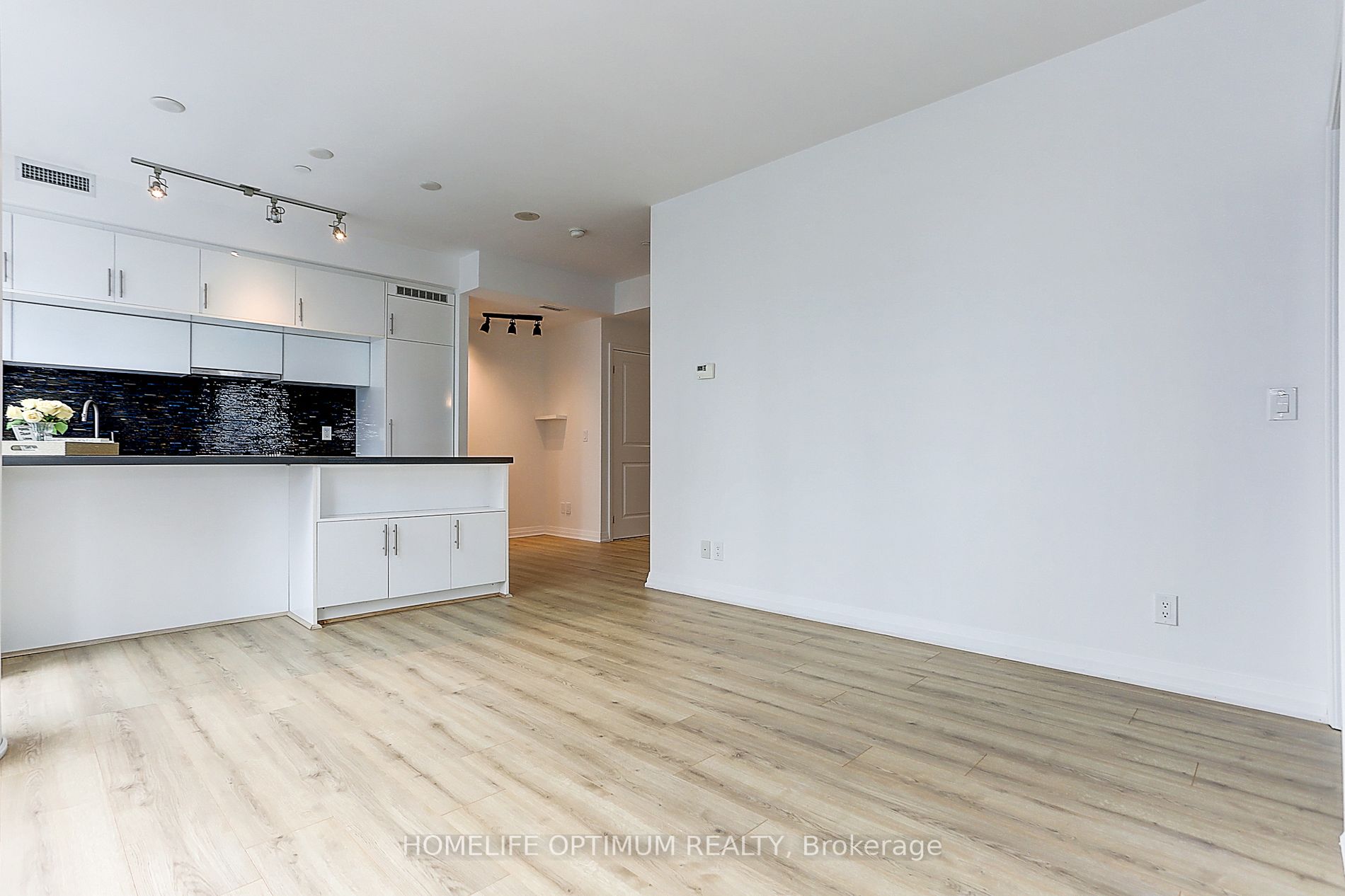 8 Mercer St, #3011