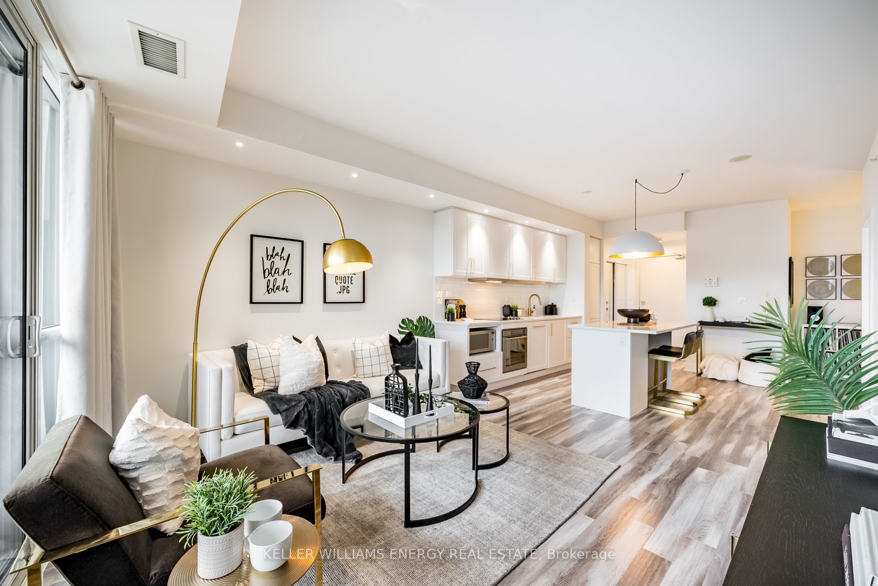 99 The Donway West, #409