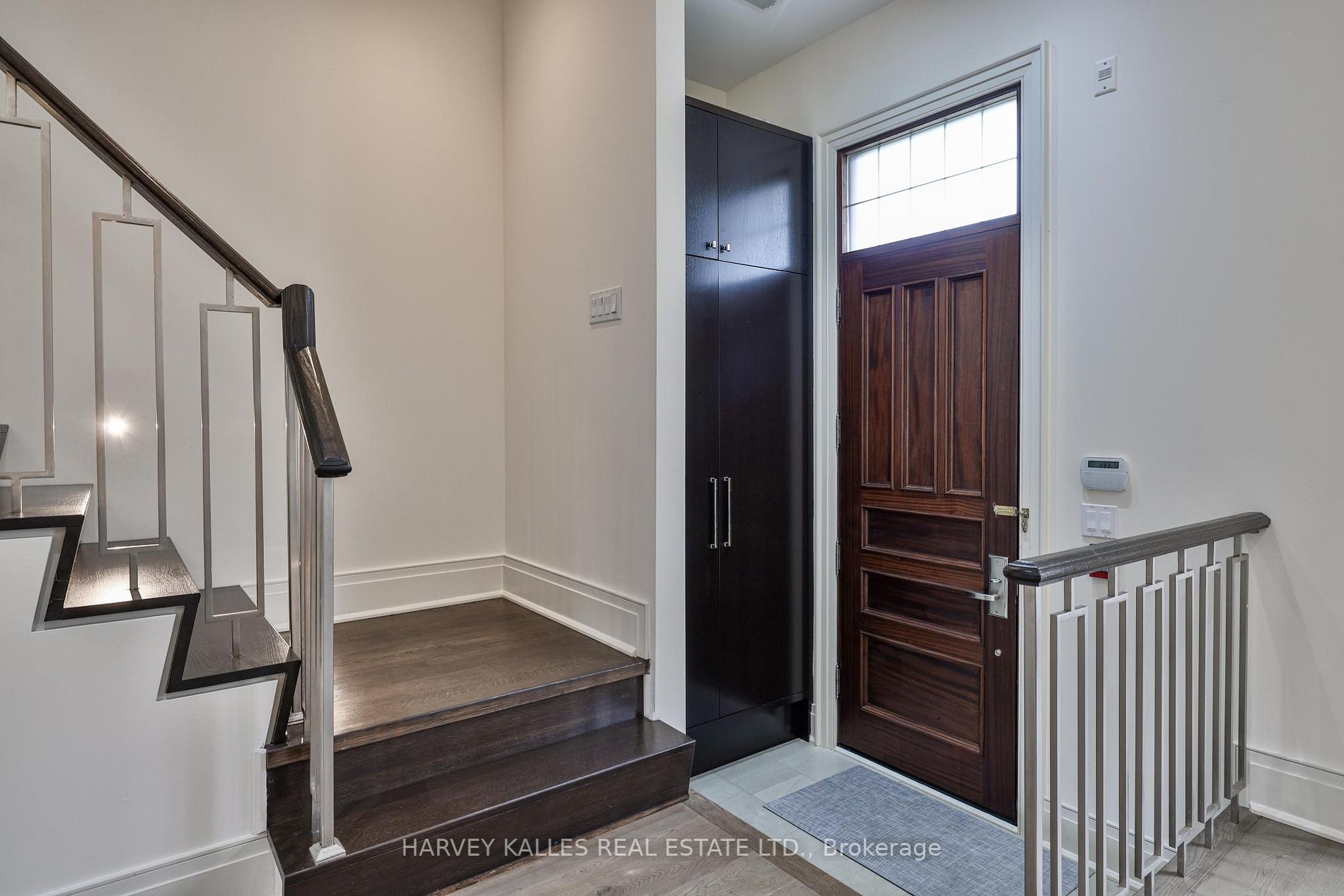 9 Dunvegan Rd