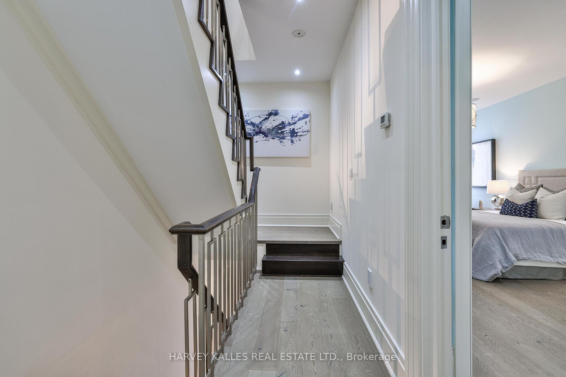 9 Dunvegan Rd
