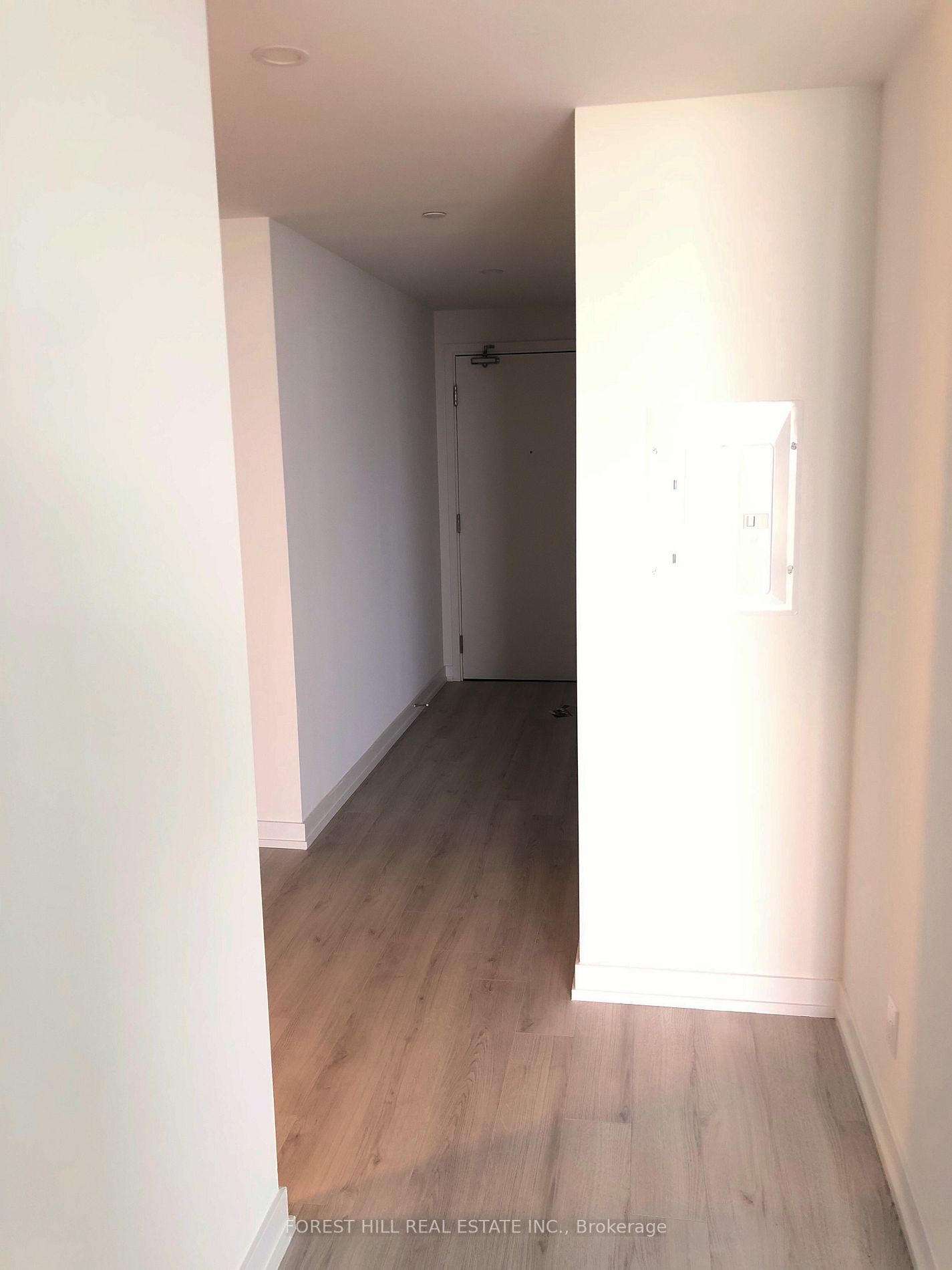 33 Helendale Ave, #2101