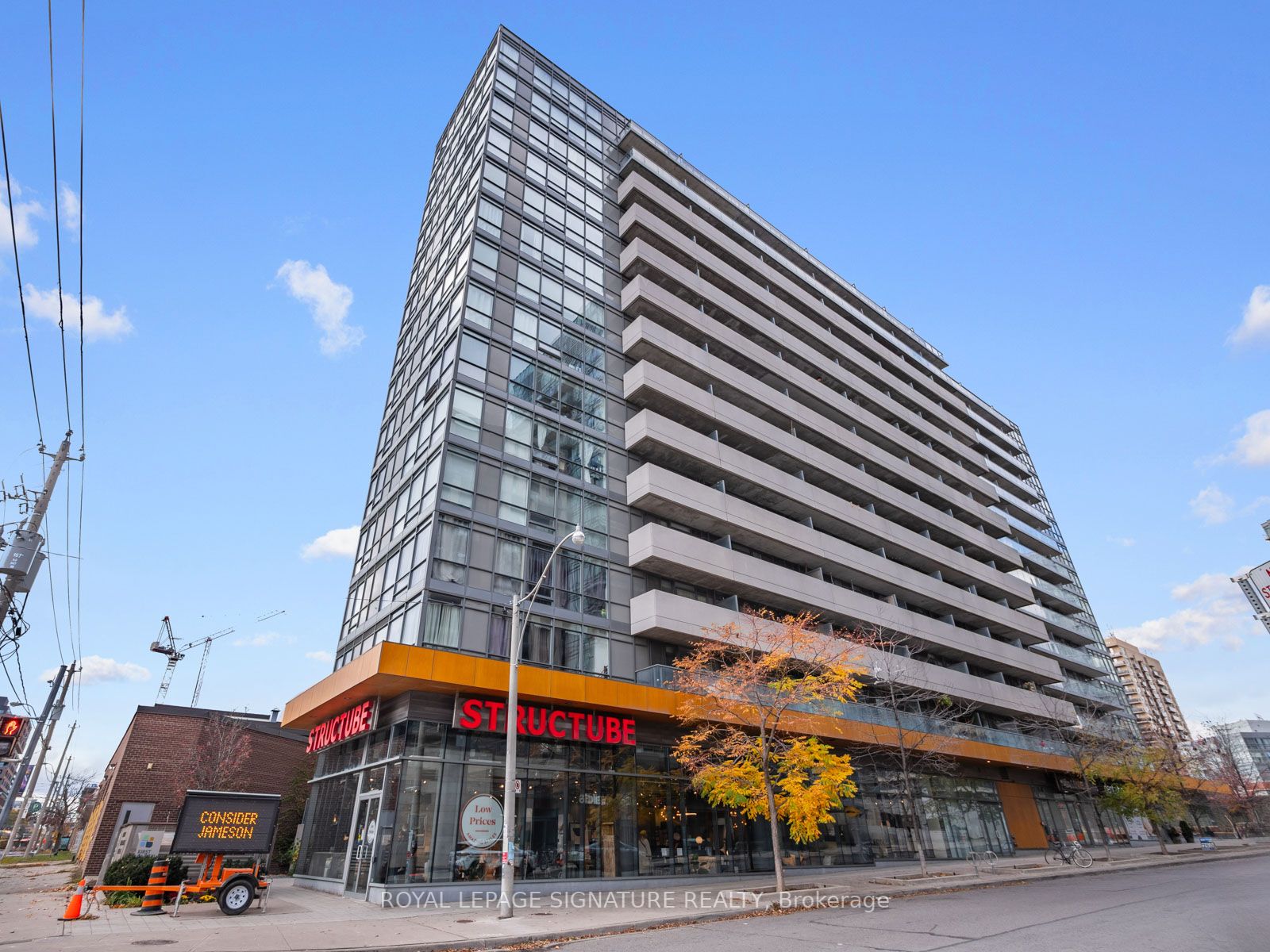 20 Joe Shuster Way, #1113