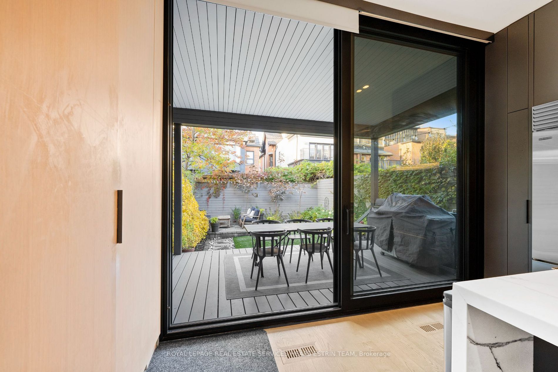 66 Tranby Ave