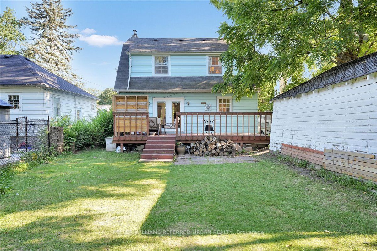 22 Wentworth Ave