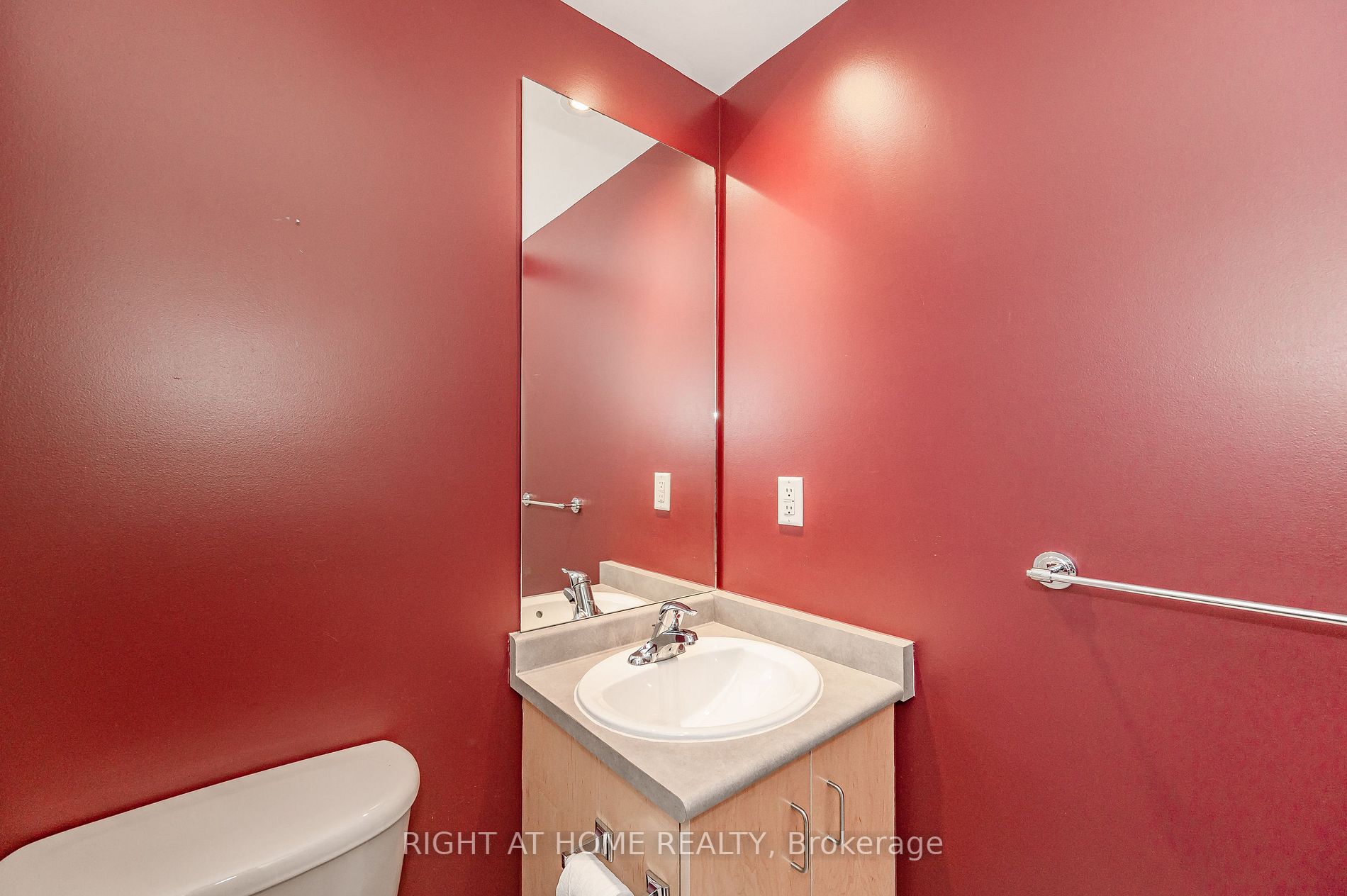 Listing C7267402 - Large Photo # 17