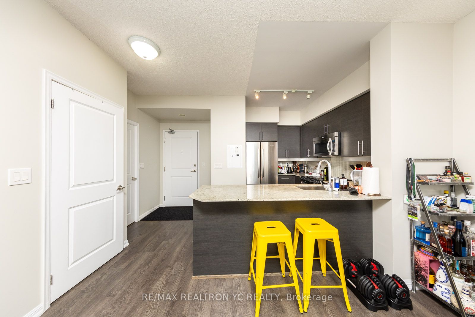 125 Western Battery Rd, #2509