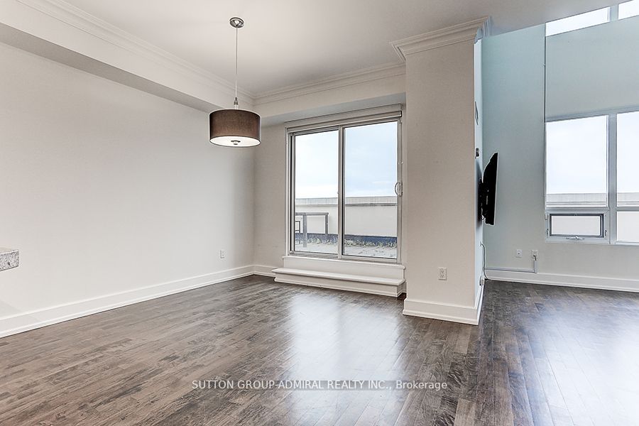 650 Sheppard Ave, #Ph06