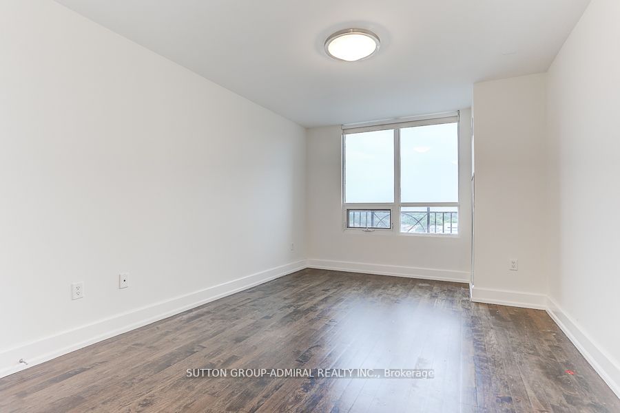 650 Sheppard Ave, #Ph06