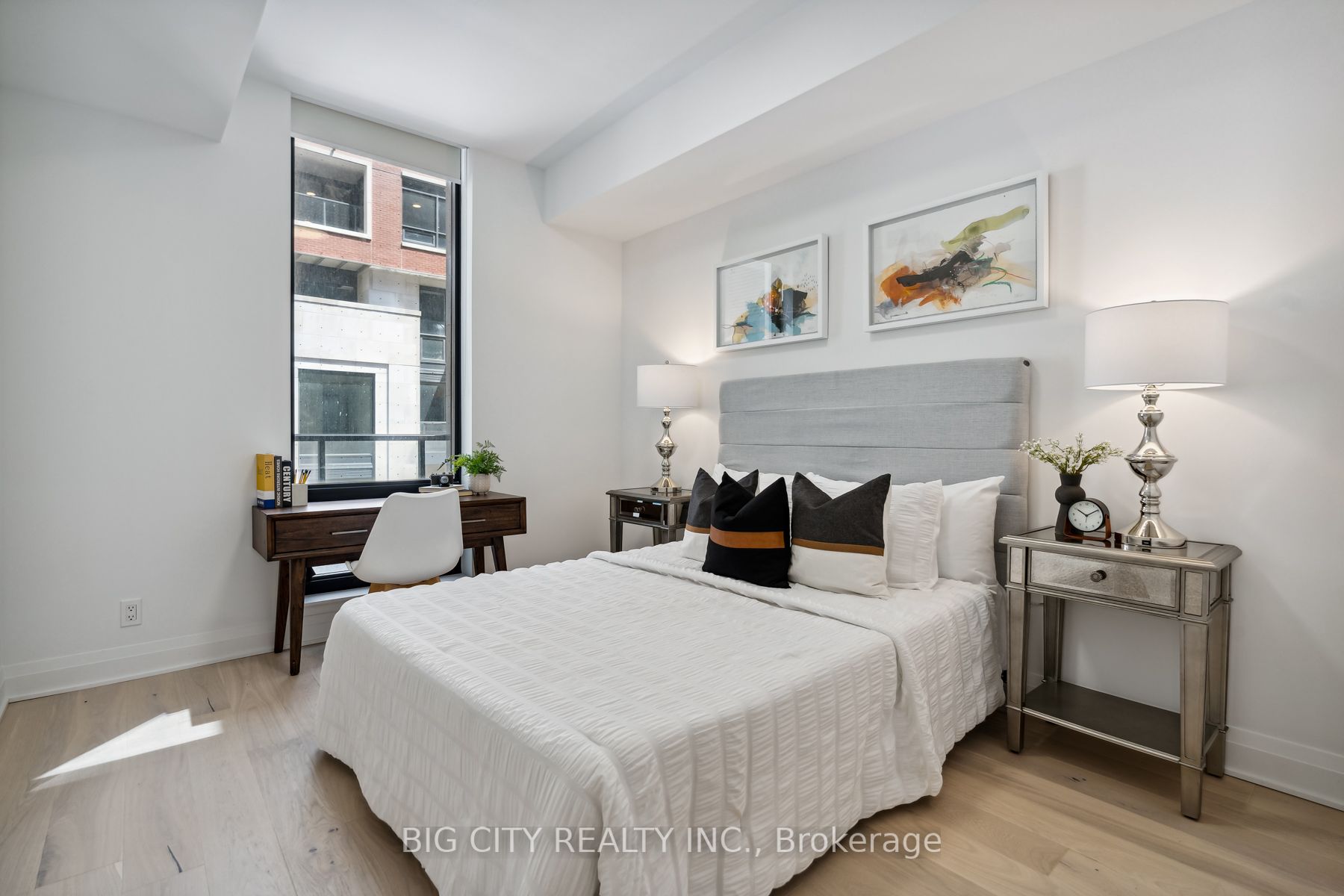 33 Frederick Todd Way, #TH01