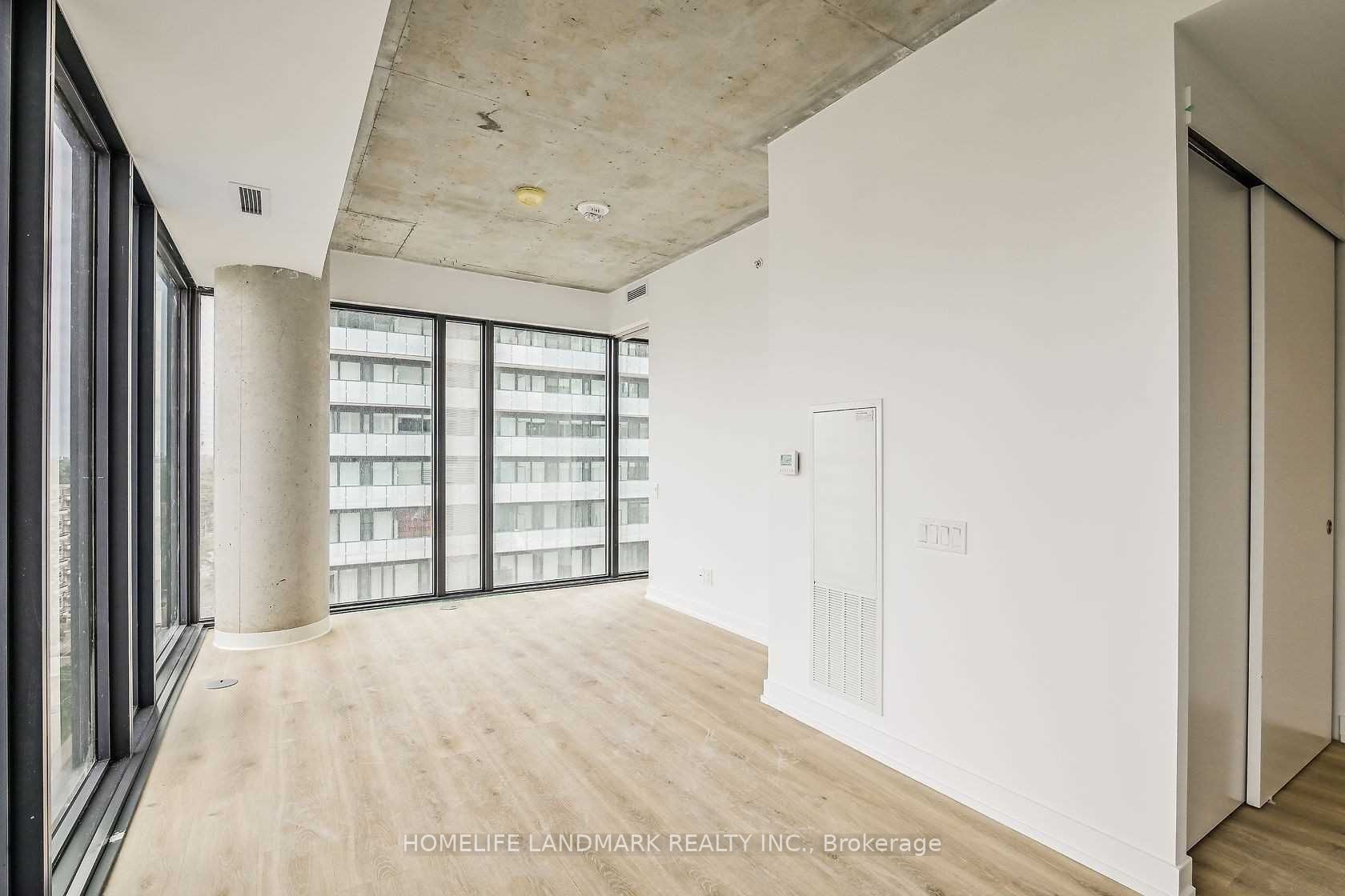 161 Roehampton Ave, #1005