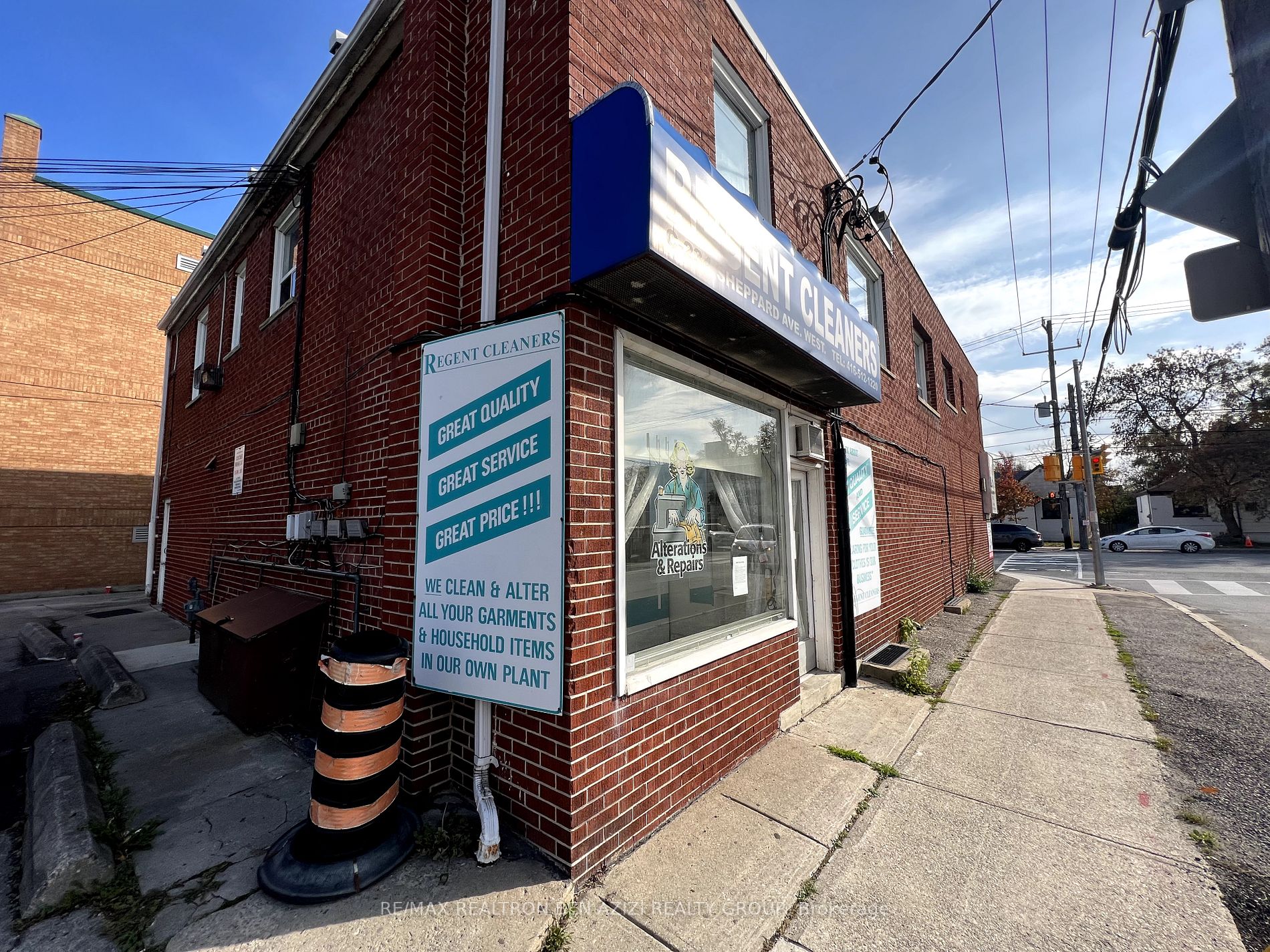 234 Sheppard Ave W