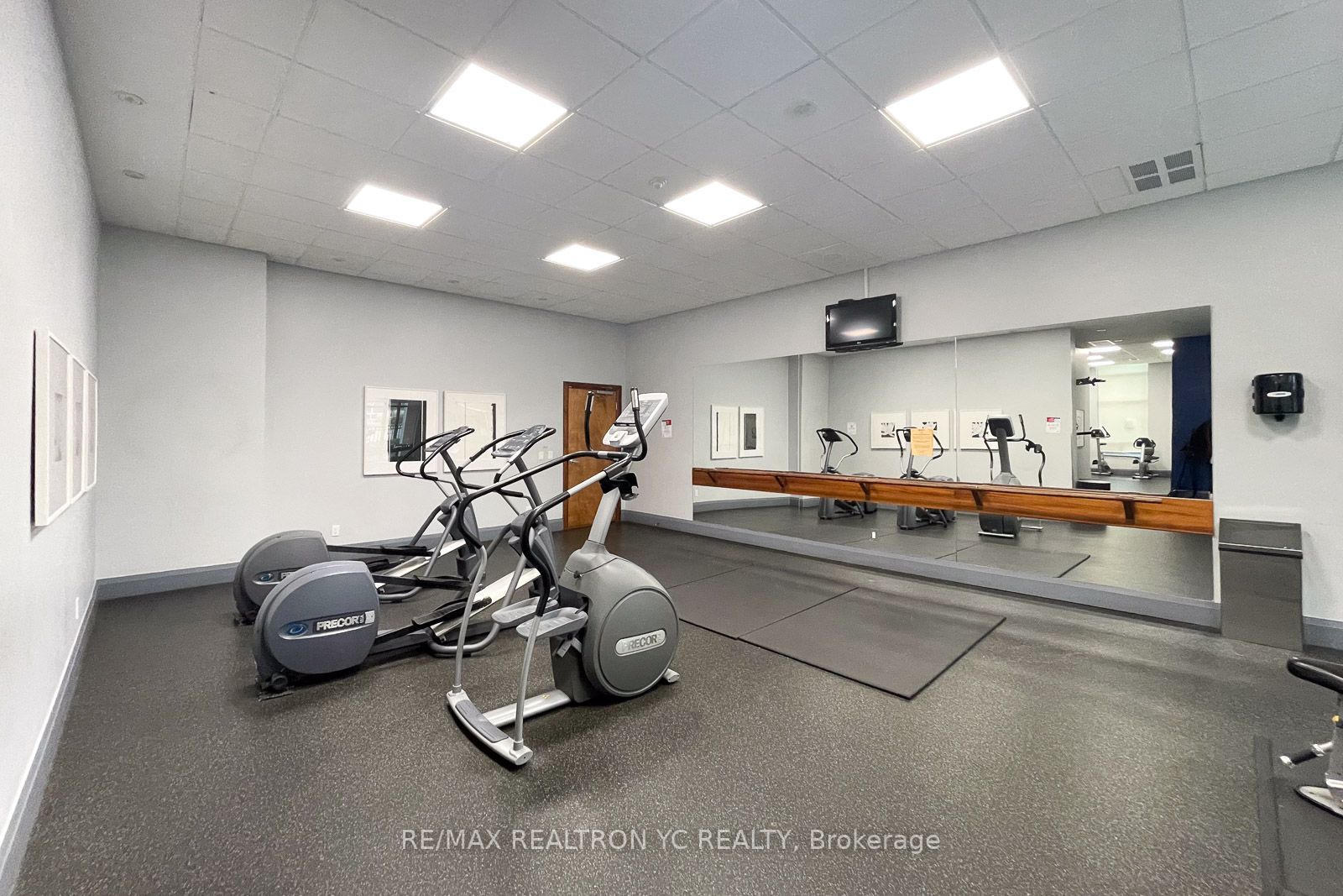 31 Bales Ave, #510